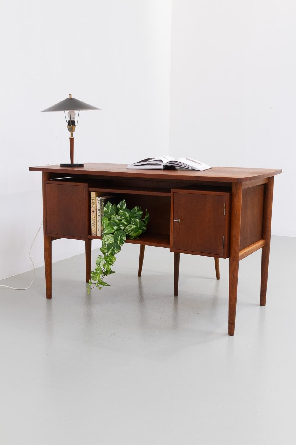 Danish Mid-Century Modern Asymmetrical Teak Desk, 1950s. For Sale 13