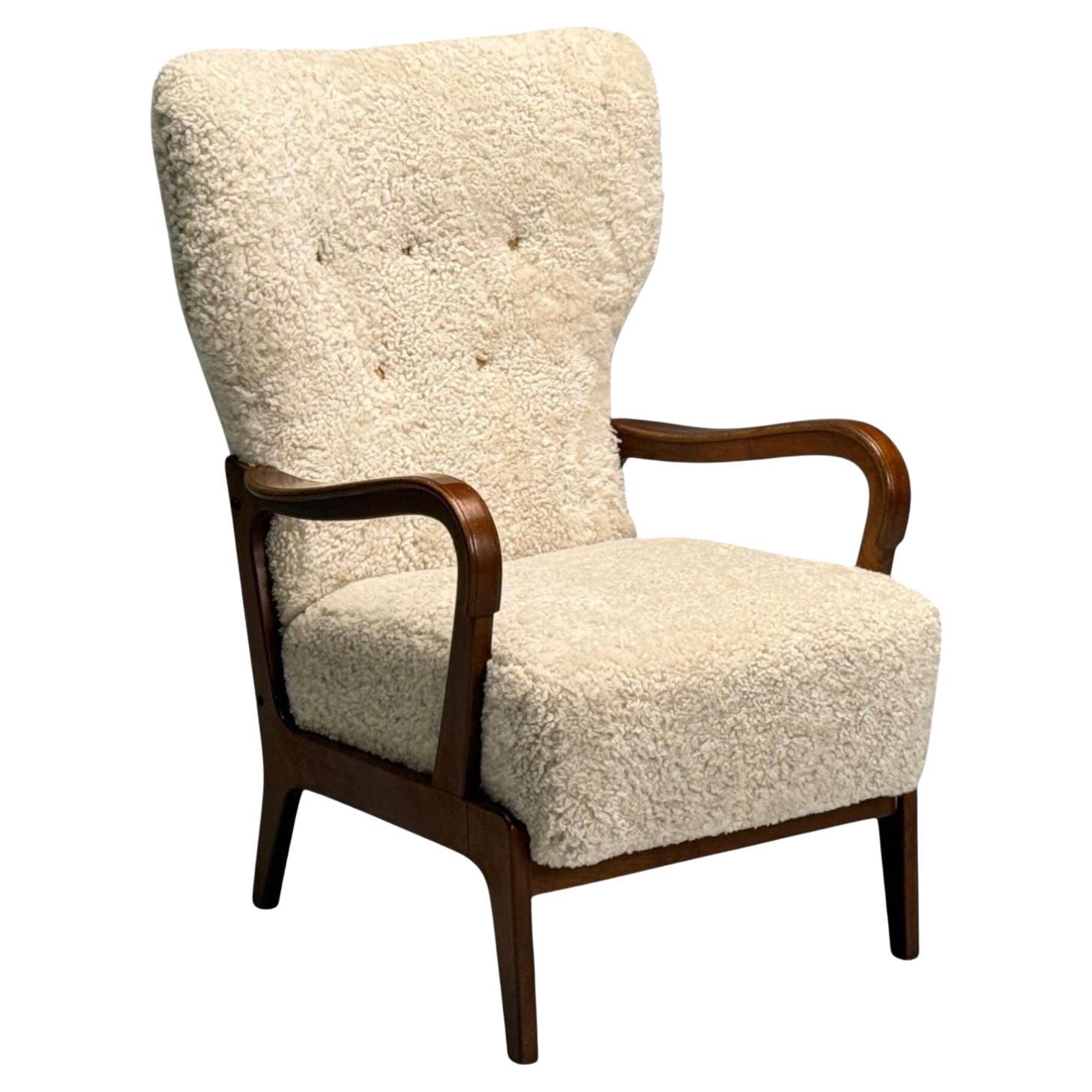 Dänischer Mid-Century Modern, Beige Schafsfell, Buche, Loungesessel, Dänemark, 1960er Jahre