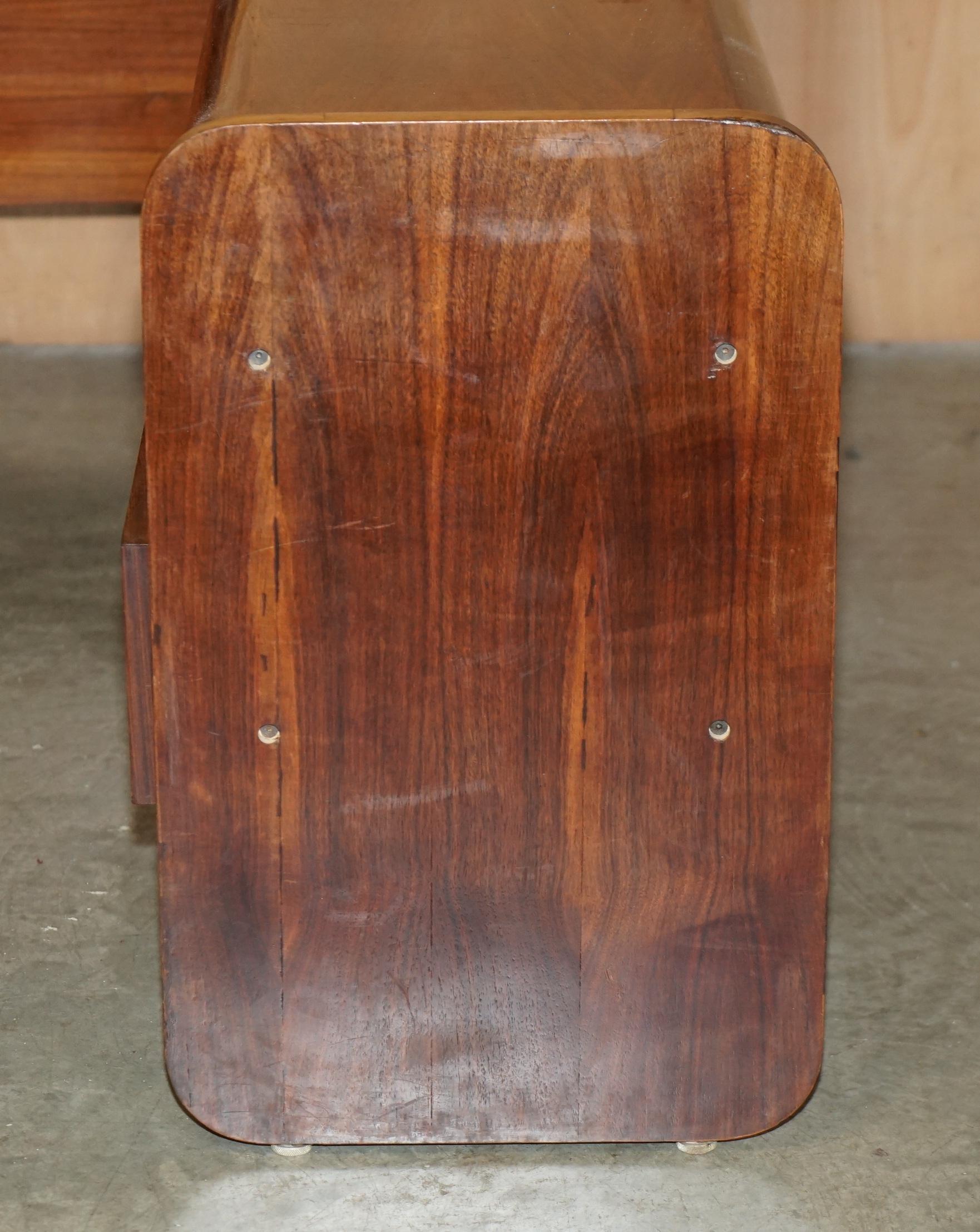 BUREAU EN BOIS BRÉSILIEN MODERNE DANOIS DU MOYEN SIÈCLE BUREAU EN ANGLE PARTIE D'UN ENSEMBLE État moyen - En vente à West Sussex, Pulborough