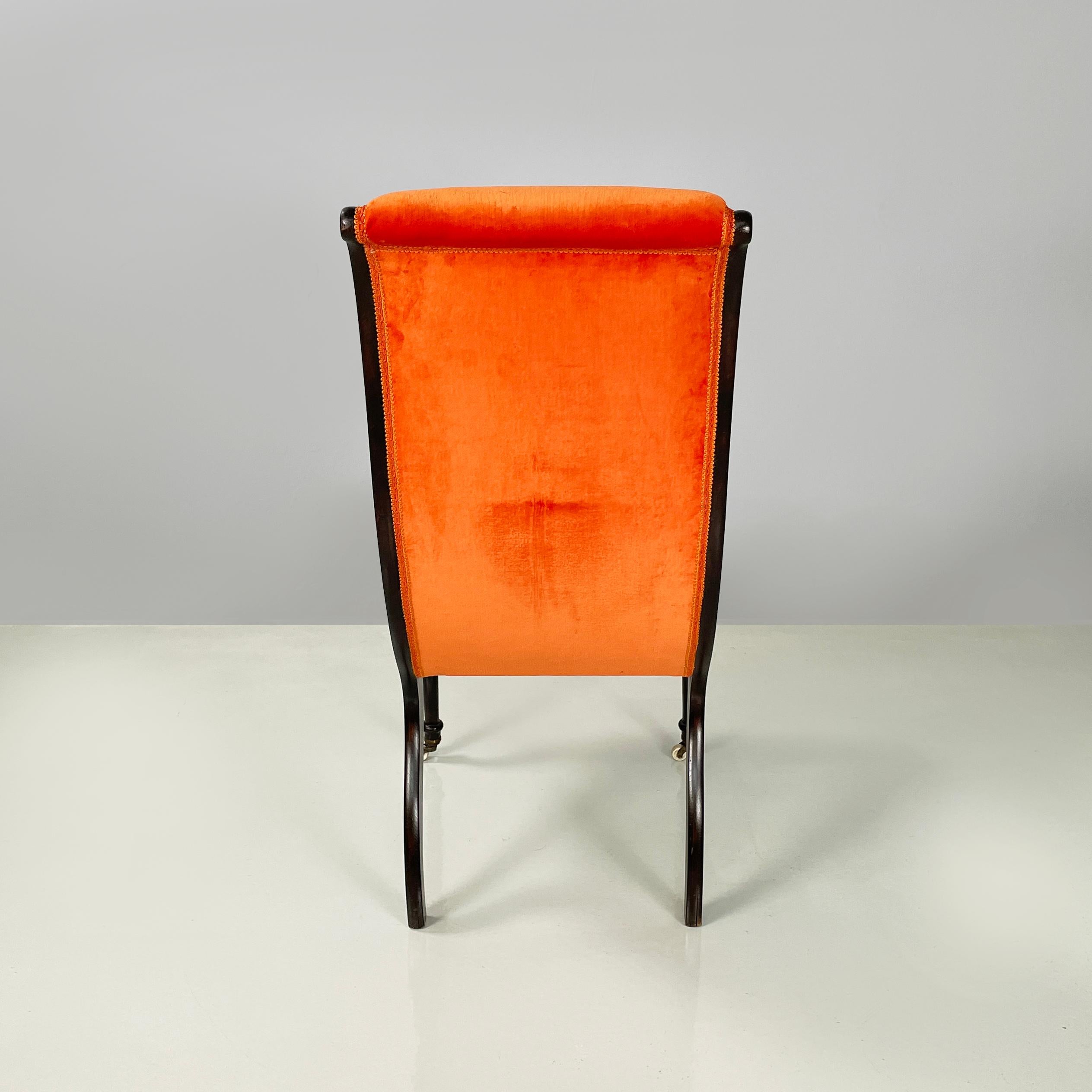 Dänischer Stuhl aus der Mitte des Jahrhunderts, orangefarbener Samt und dunkles Holz, 1950er Jahre im Zustand „Gut“ im Angebot in MIlano, IT