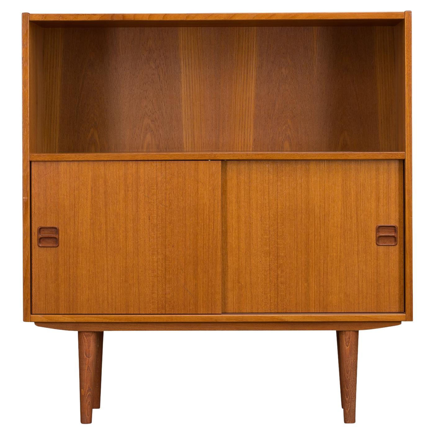 Danish Mid-Century Modern Chest from Bornholms Møbelfabrik, 1970s im Angebot