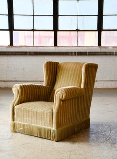 Fauteuil club danois de style « Mid-Century Modern », en mohair et hêtre, vers les années 1940