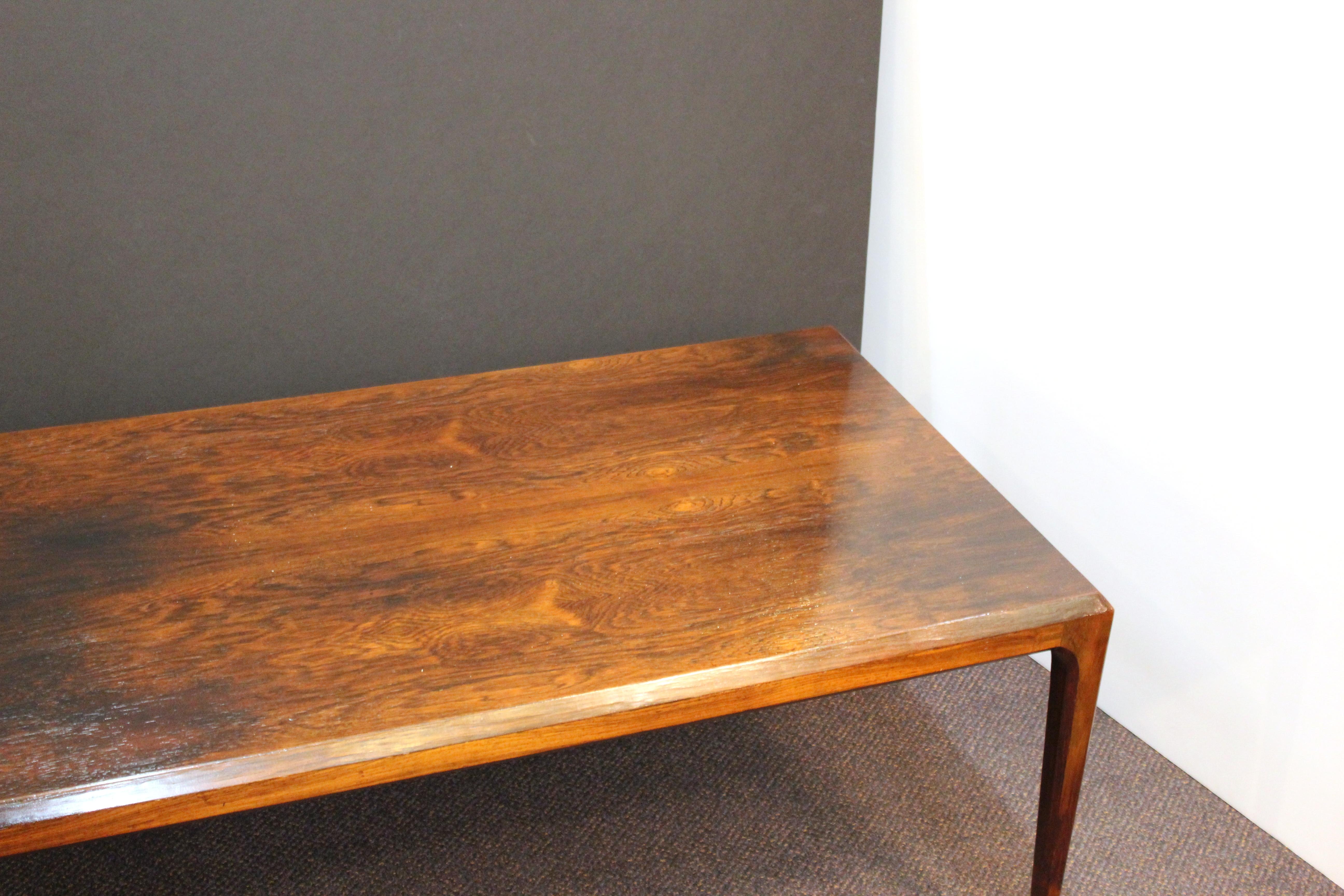 Danish Mid-Century Modern Coffee or Cocktail Table In Good Condition In New York, NY