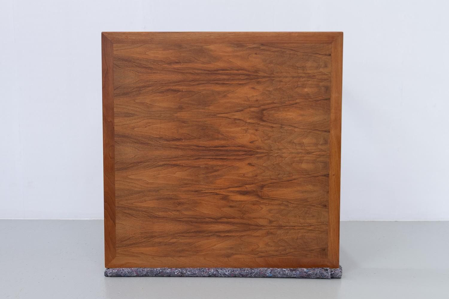 Danish Mid-Century Modern Coffee or End Table in Walnut, 1960s. For Sale 11