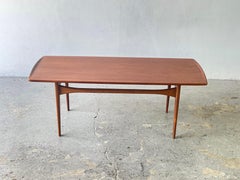 Danish Mid-Century Modern Coffee Table Tove & Edvard Kindt-Larsen France & Sons