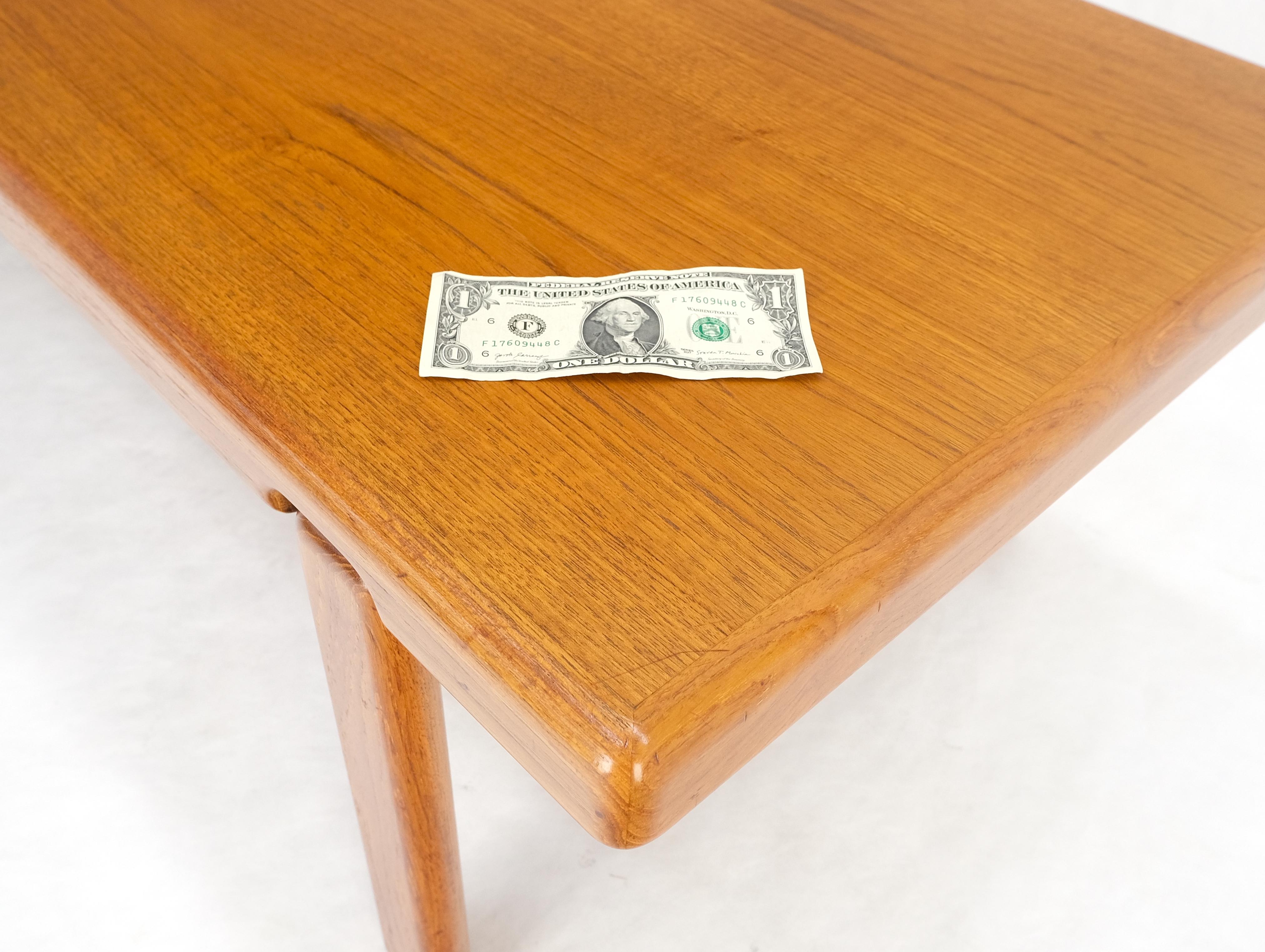 Danish Mid Century Modern Compact Rectangle Solid Teak Legs Coffee Table MINT For Sale 7