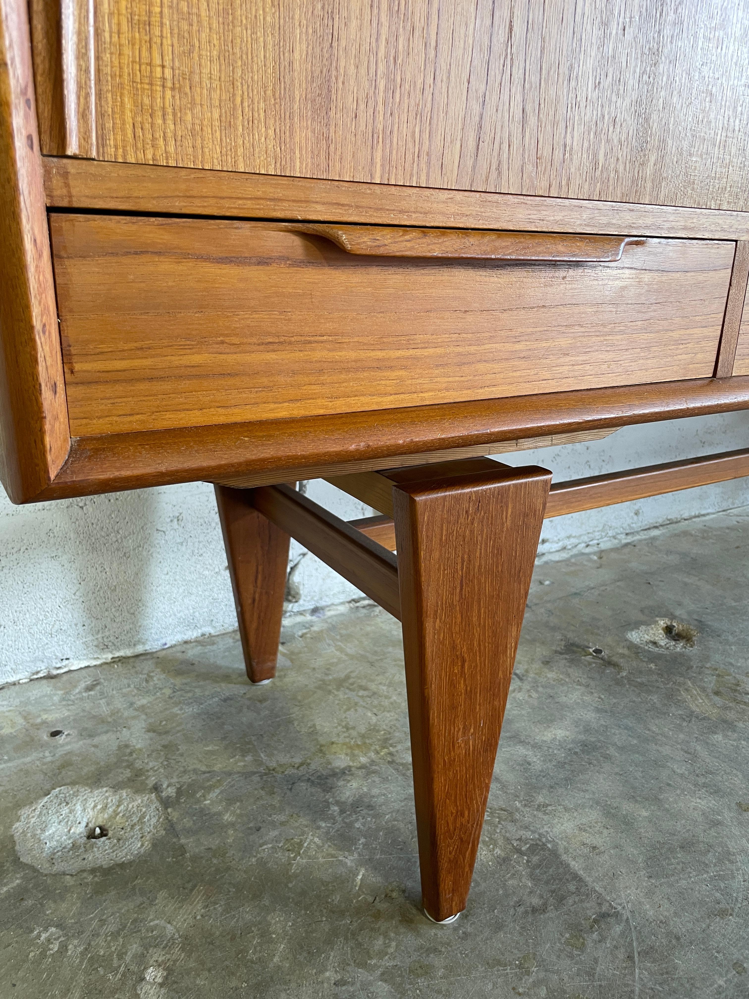 Teak sideboard attrib to Illum Wikkelsø for Mikael Lauersen 78.5w 18.5d 34h 