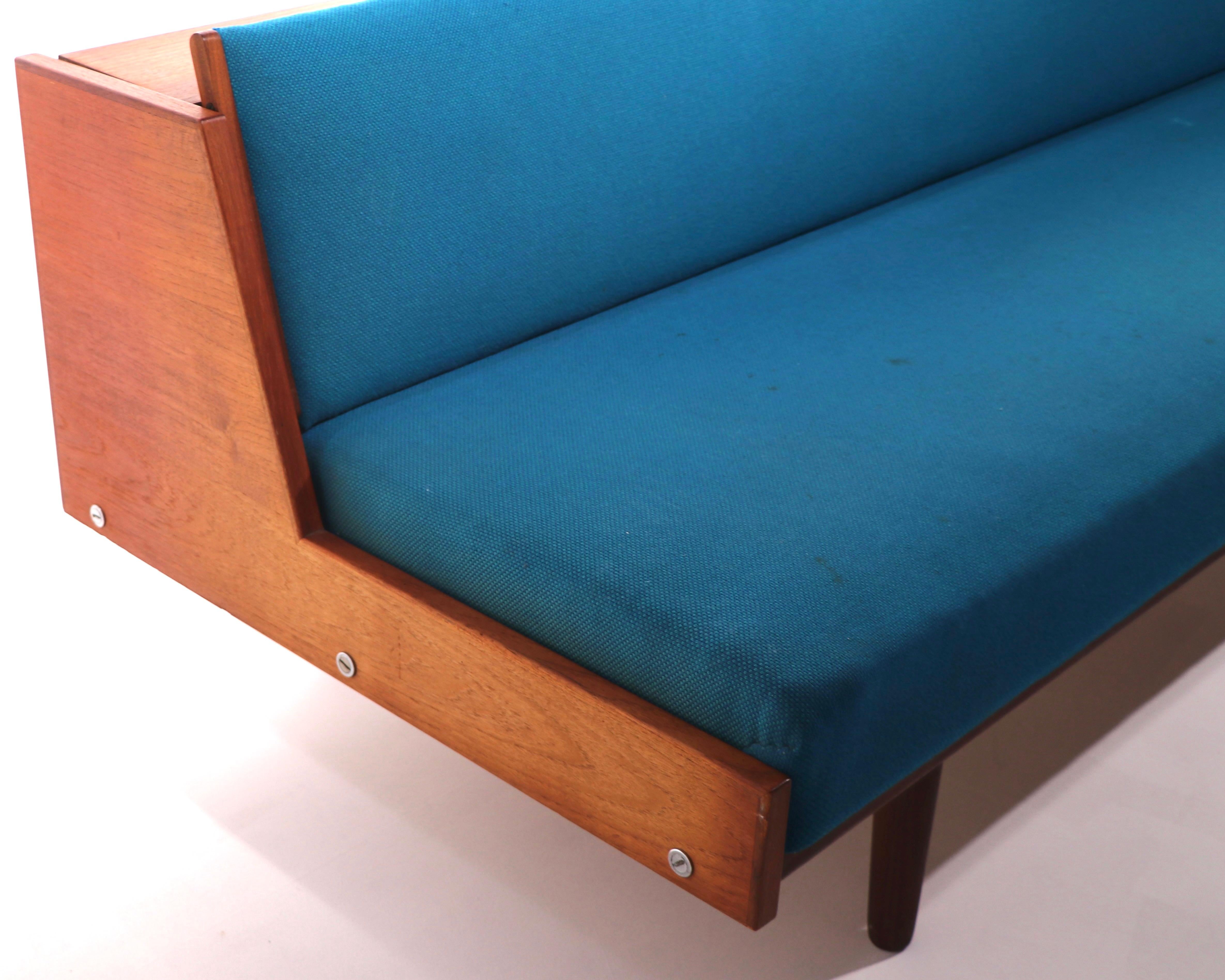 Dänisches Mid-Century Modern Daybed Sofa von Hans Wegner für Getma (Polster) im Angebot