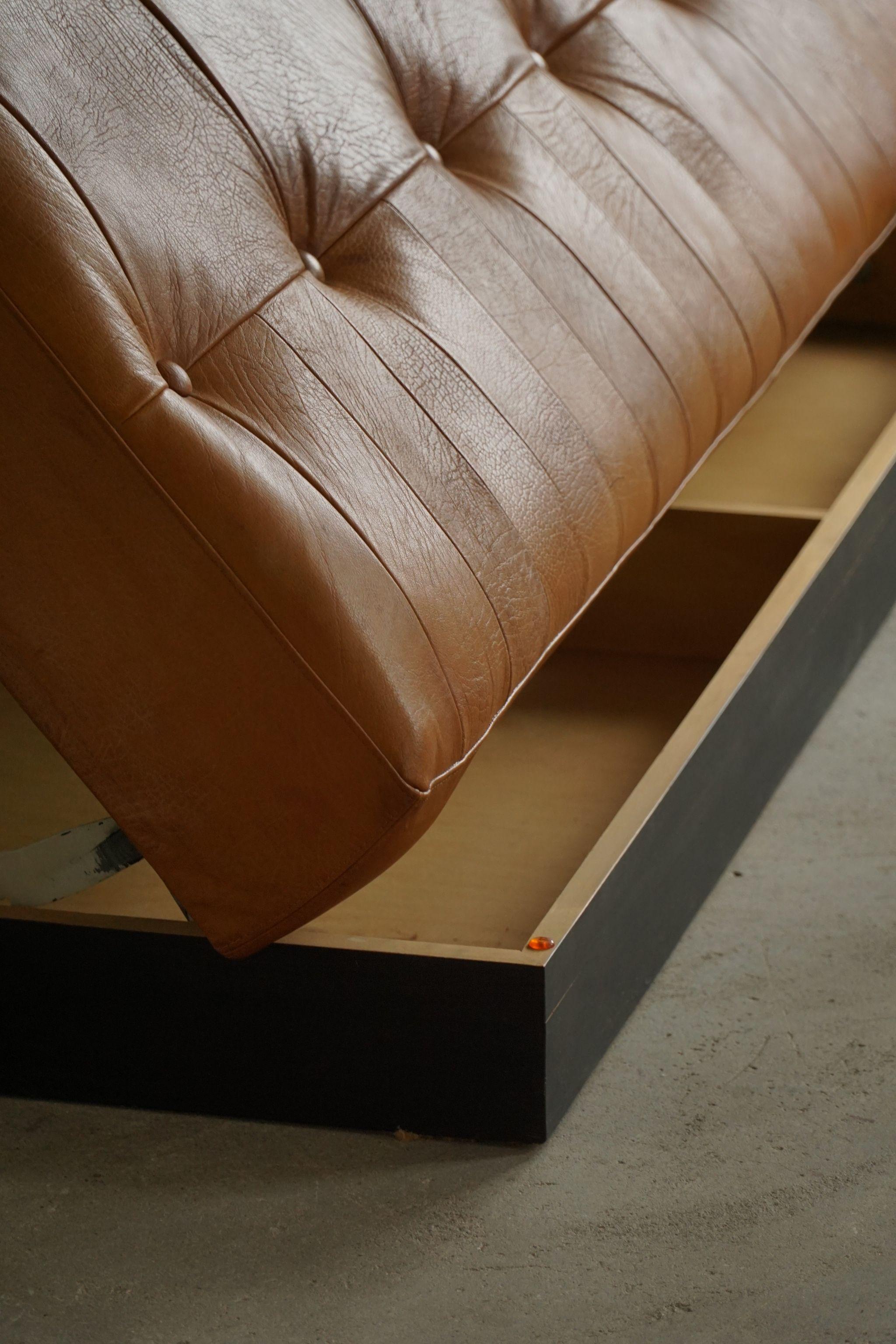 Danish Mid-Century Modern Daybed/Sofa in Cognac Brown Leather, Made in 1960s 14