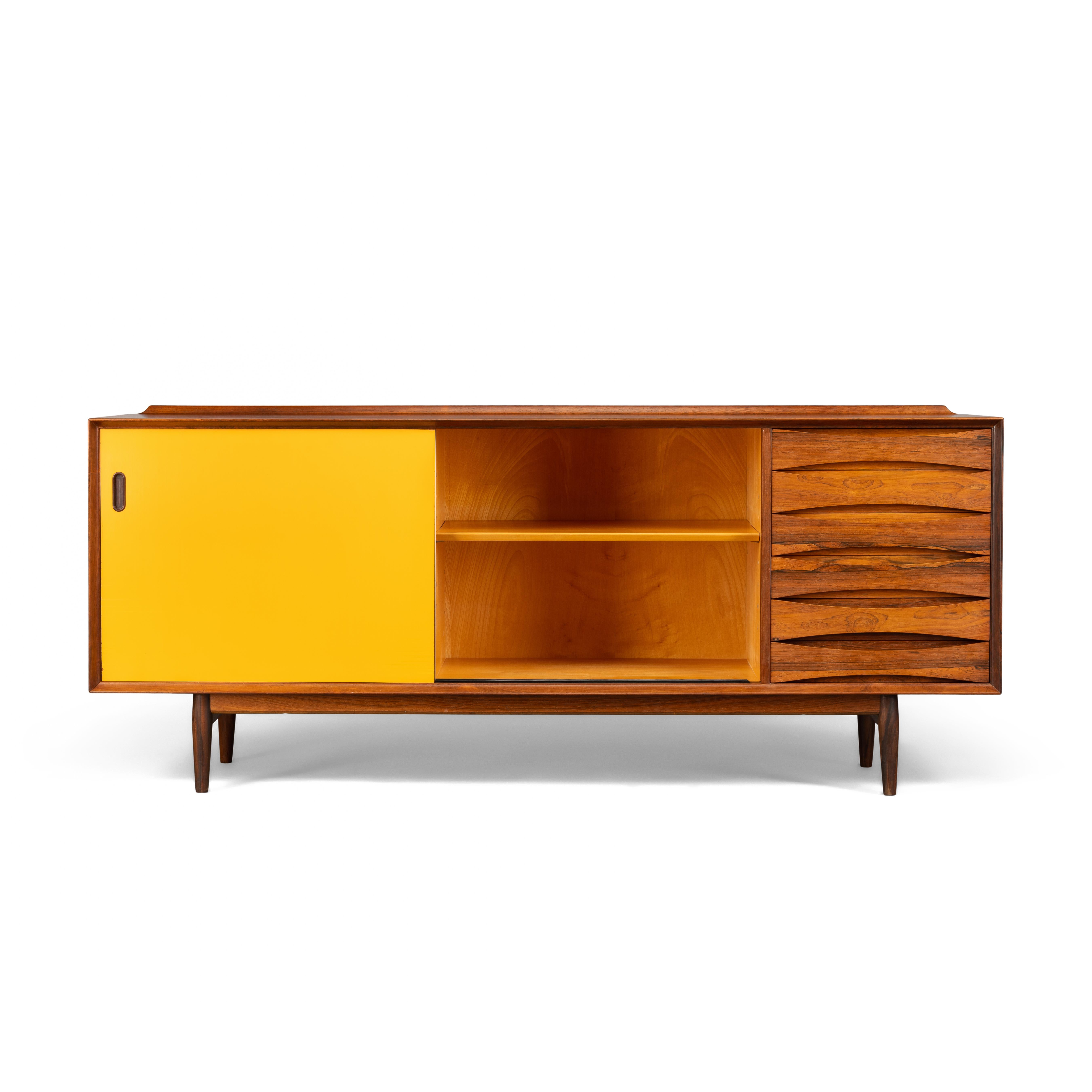 Scandinavian Danish Mid-Century Modern Design Sideboard Model OS29 in Rosewood by Arne Vodder