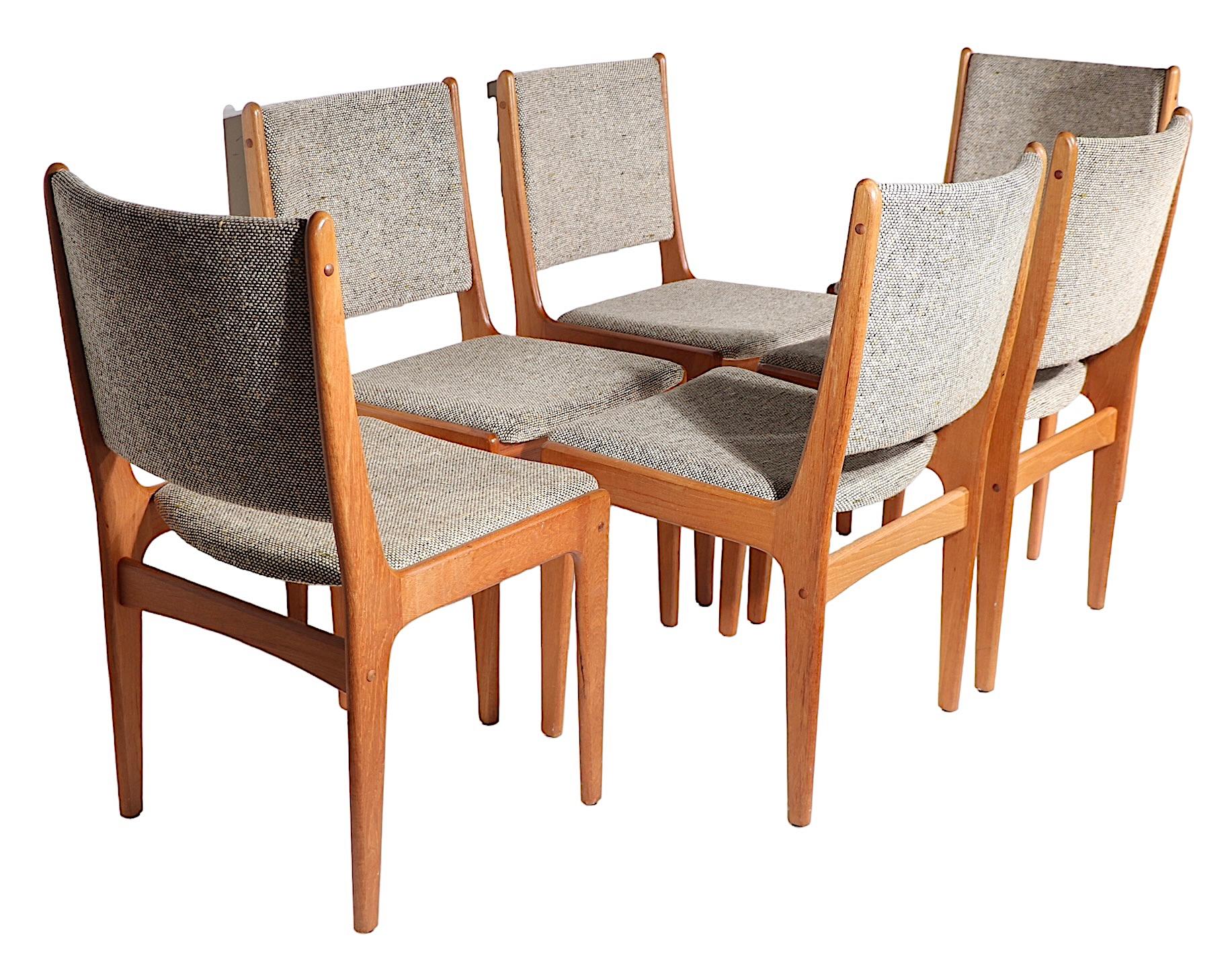 20th Century Danish Mid Century Modern Dining Chairs by Johannes Andersen for Uldum Mobler  For Sale