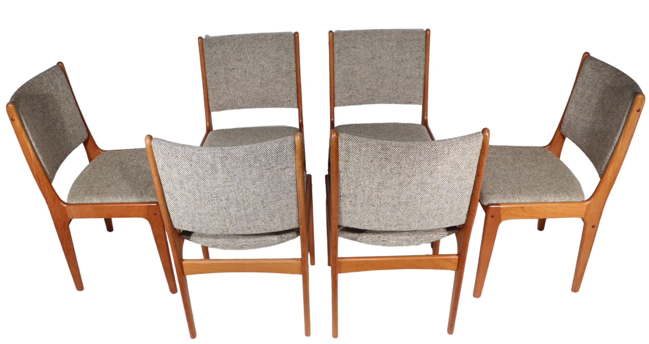 Upholstery Danish Mid Century Modern Dining Chairs by Johannes Andersen for Uldum Mobler  For Sale