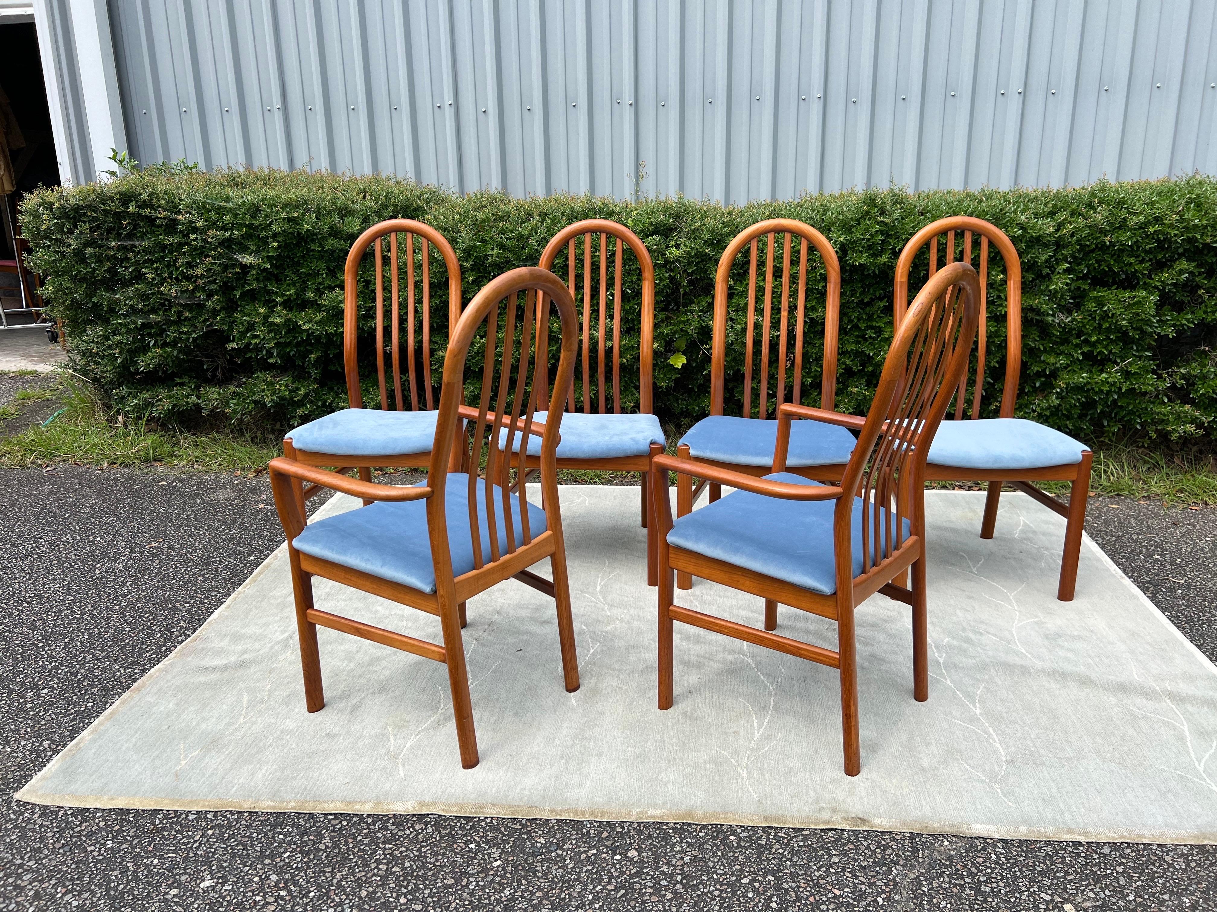 Dänische moderne Esszimmerstühle aus der Mitte des Jahrhunderts von Schou Andersen, neu gepolstert im Angebot 5