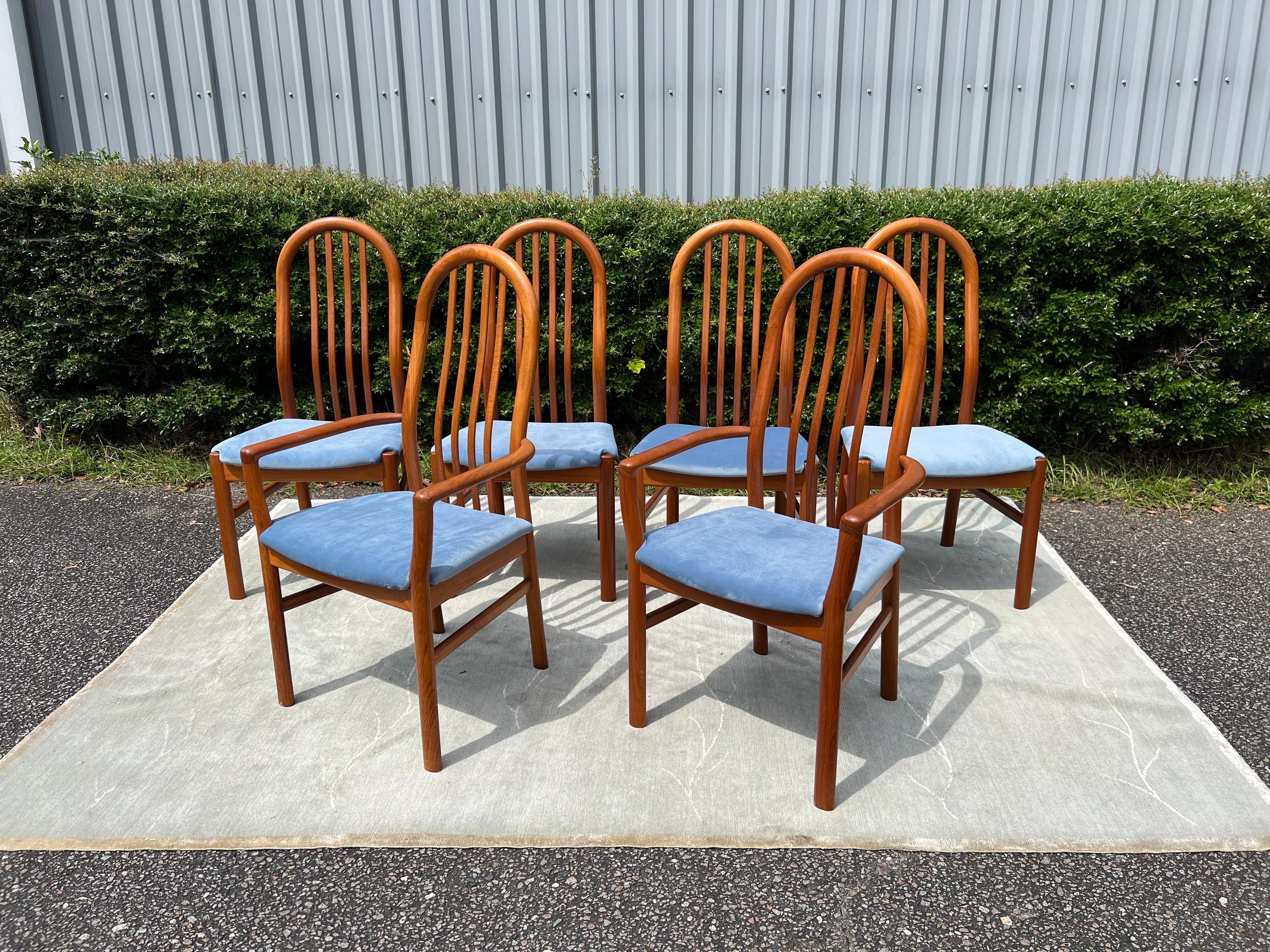 Dänische moderne Esszimmerstühle aus der Mitte des Jahrhunderts von Schou Andersen, neu gepolstert im Angebot 7