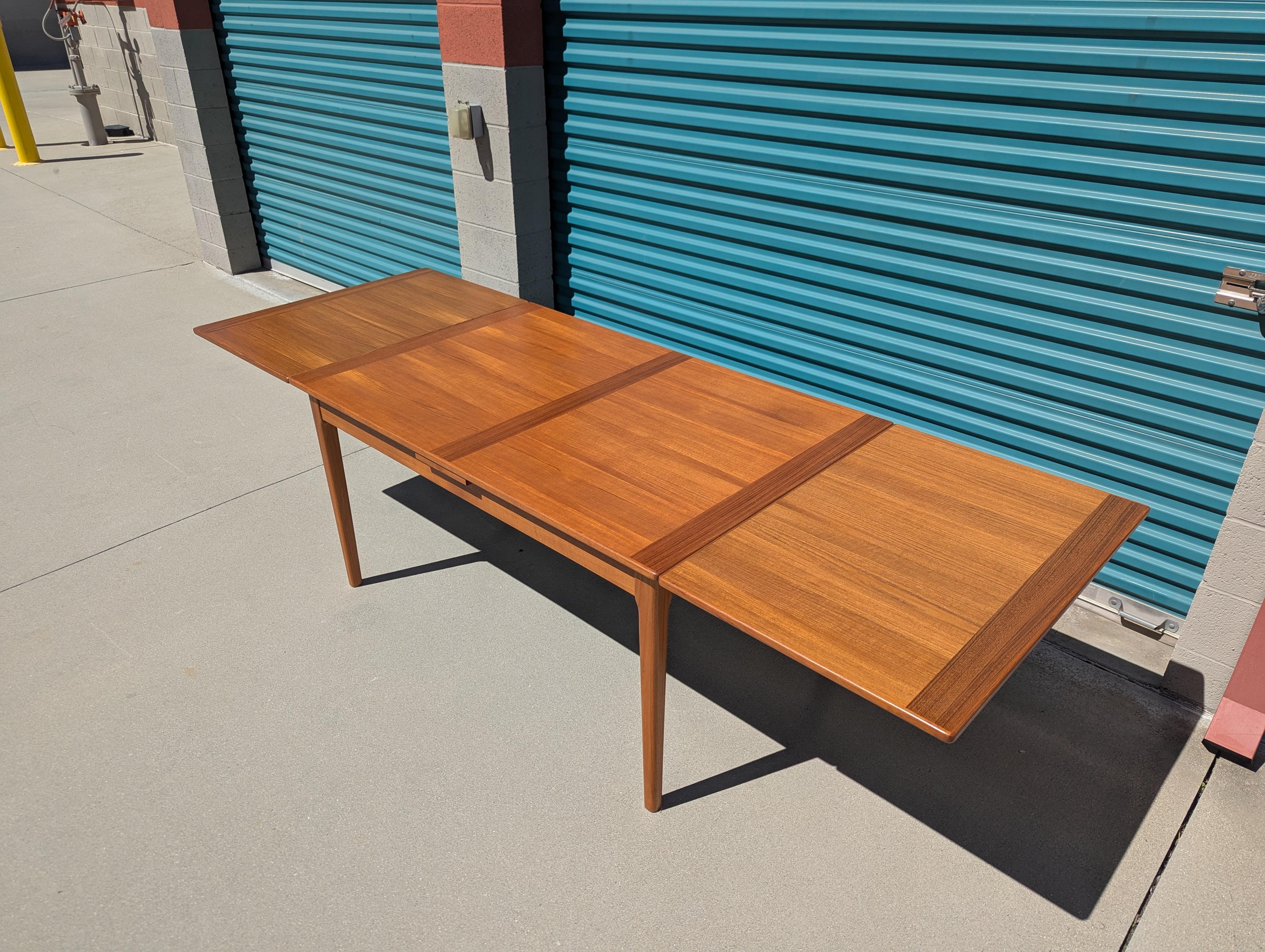 Dänischer ausziehbarer Esstisch aus Teakholz von Dyrlund, Mid-Century Modern, ca. 1960er Jahre 3