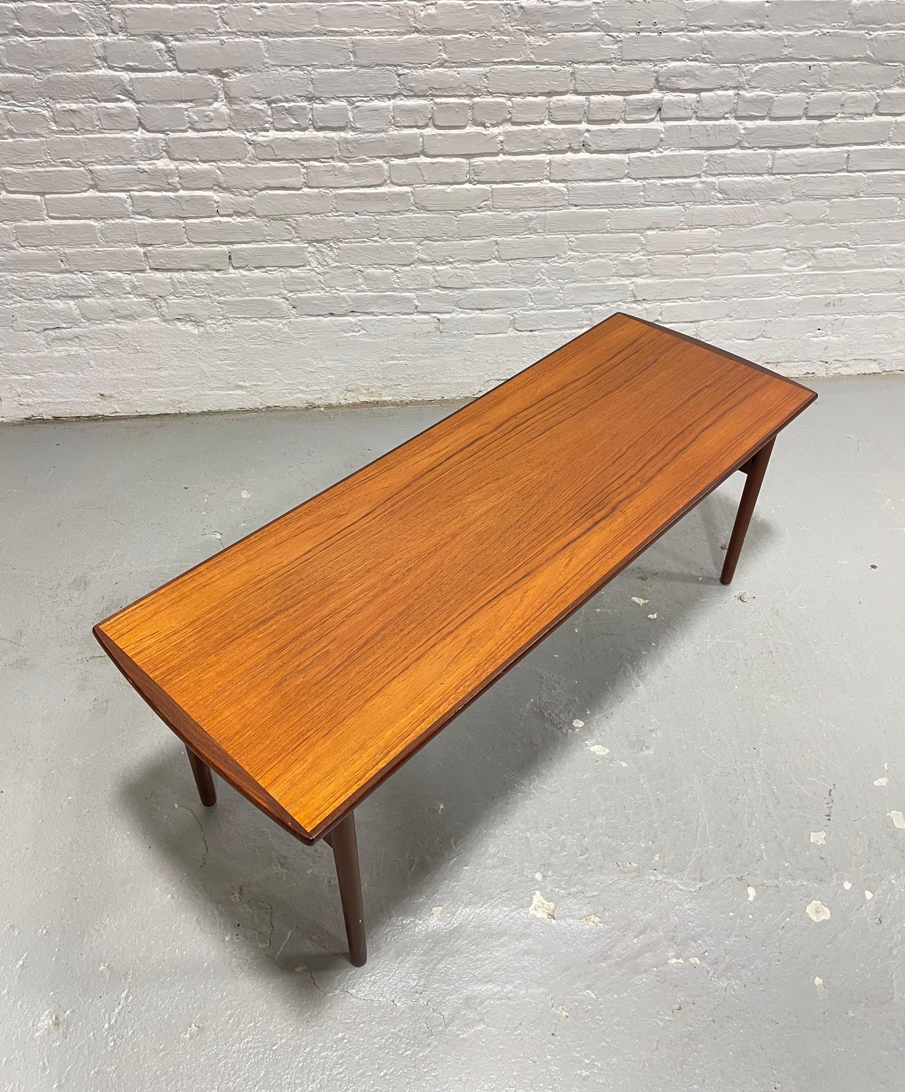 Danish Mid Century MODERN Expanding Teak COFFEE TABLE by Bramin, c. 1960s For Sale 11