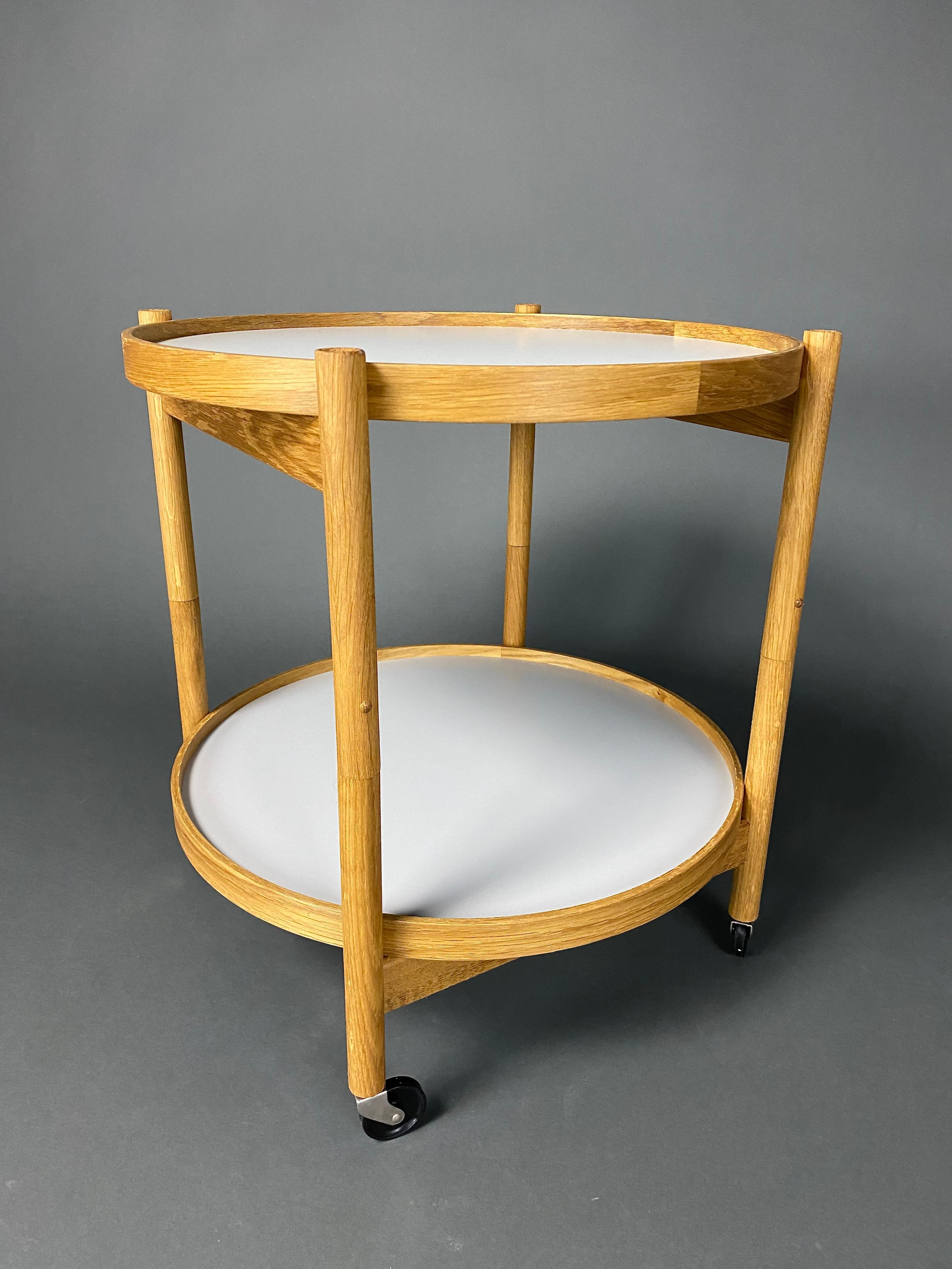 Danish Mid-Century Modern Foldable Serving Trolley For Sale 3