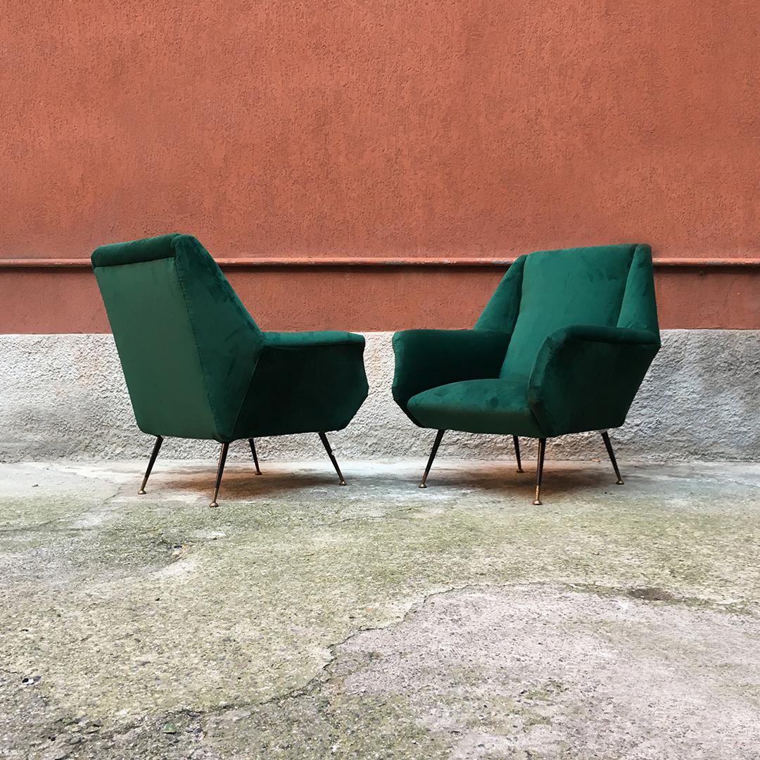 Couple of velvet armchairs, in the manner of Gigi Radice, dating to the fifties. Structure is complete renewed, new upholstery and new brilliant green forest velvet, with black metal legs.


Perfect condition, fully restored.

Sold separately
