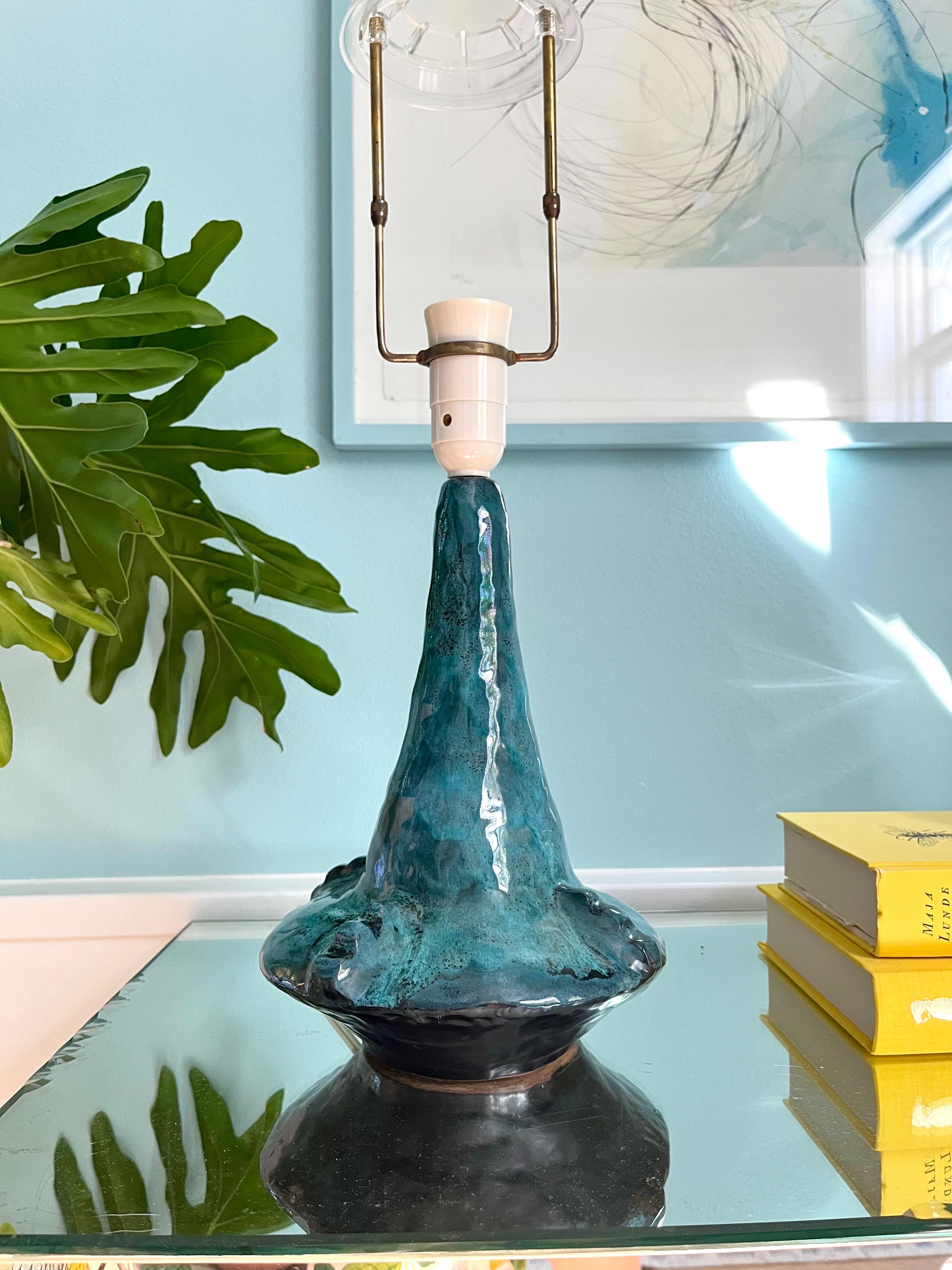 Danois Lampe de table danoise en grès fabriquée à la main au milieu du siècle dernier, 1963 en vente