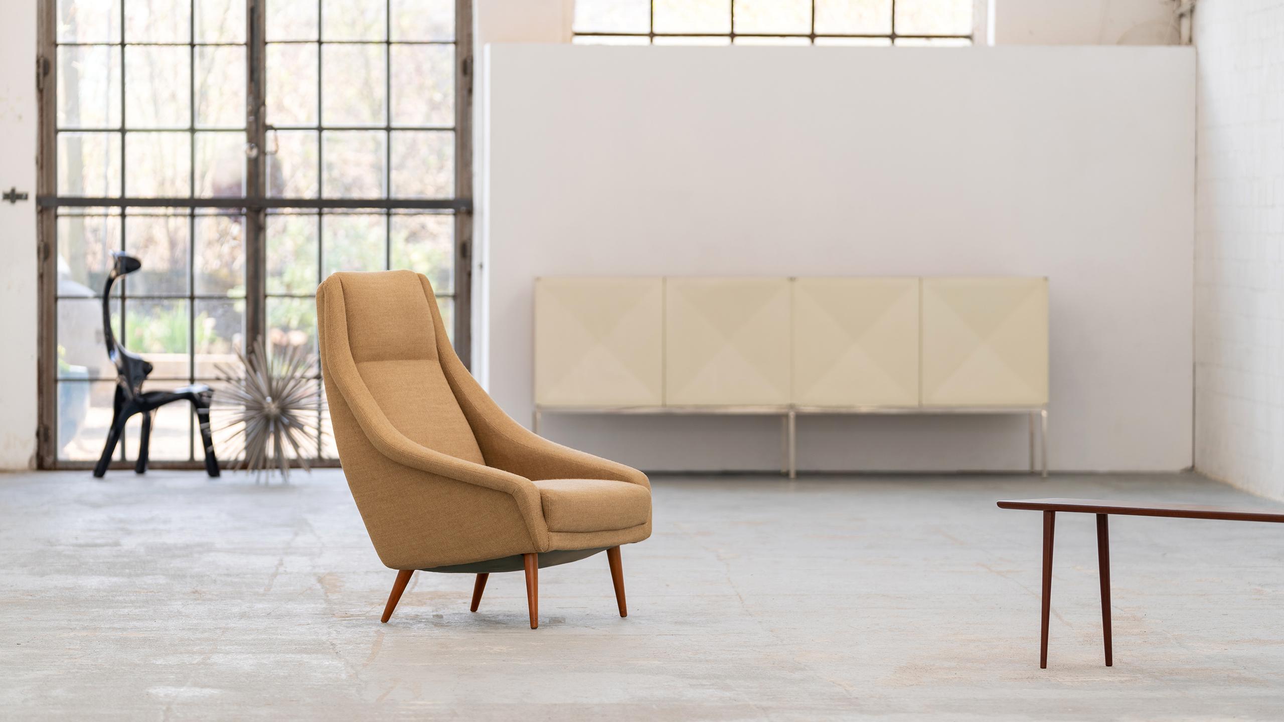 Danish Mid-Century Modern Highback Lounge Chair in Hallingdal ca. 1965, Denmark In Good Condition For Sale In Munster, NRW
