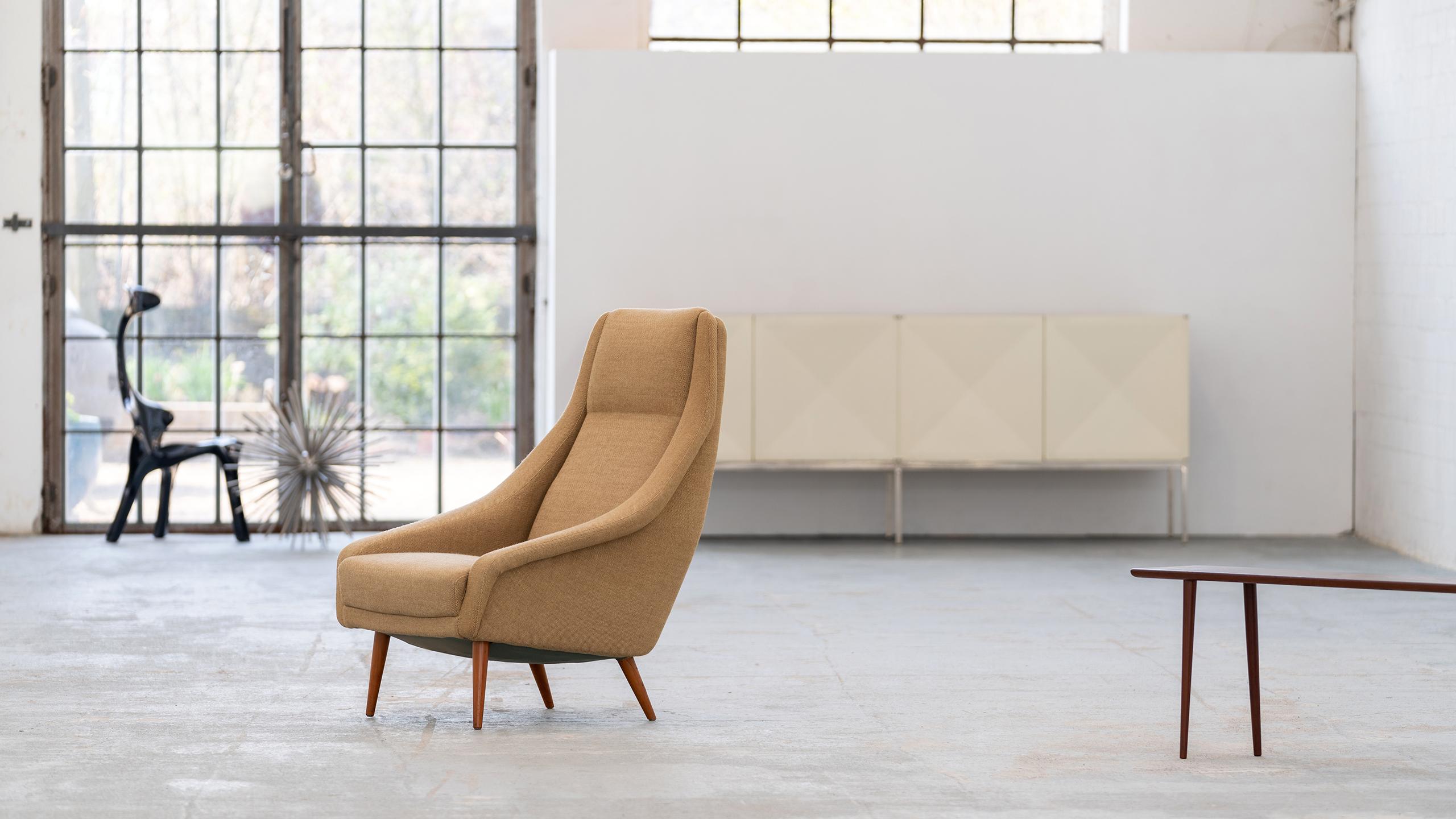 Danish Mid-Century Modern Highback Lounge Chair in Hallingdal ca. 1965, Denmark For Sale 2