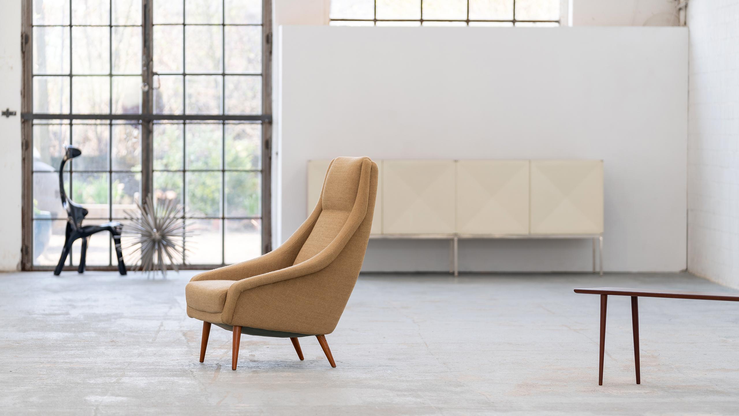 Danish Mid-Century Modern Highback Lounge Chair in Hallingdal ca. 1965, Denmark For Sale 3
