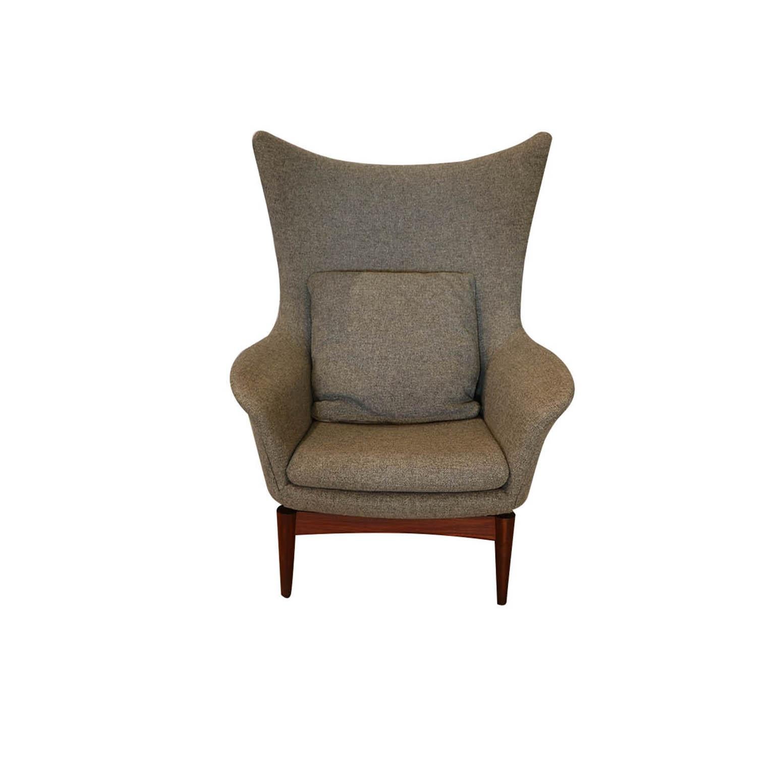 Norwegian Danish Mid-Century Modern HW Klein for Bramin Wing Lounge Chair