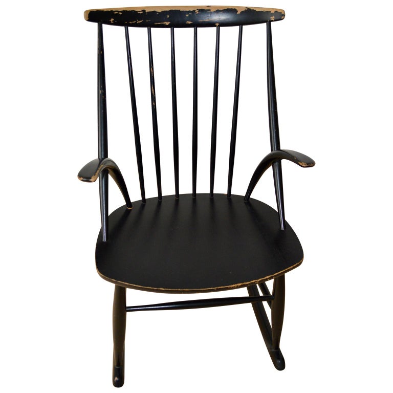 Danish Mid-Century Modern Illum Wikkelsø Rocking Chair In Good Condition For Sale In Haddonfield, NJ