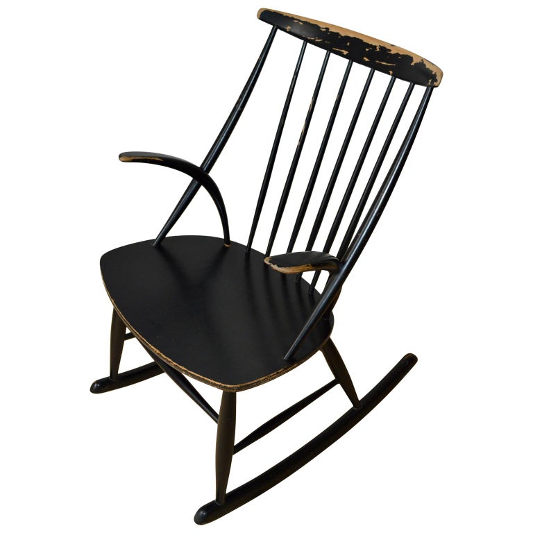 20th Century Danish Mid-Century Modern Illum Wikkelsø Rocking Chair For Sale