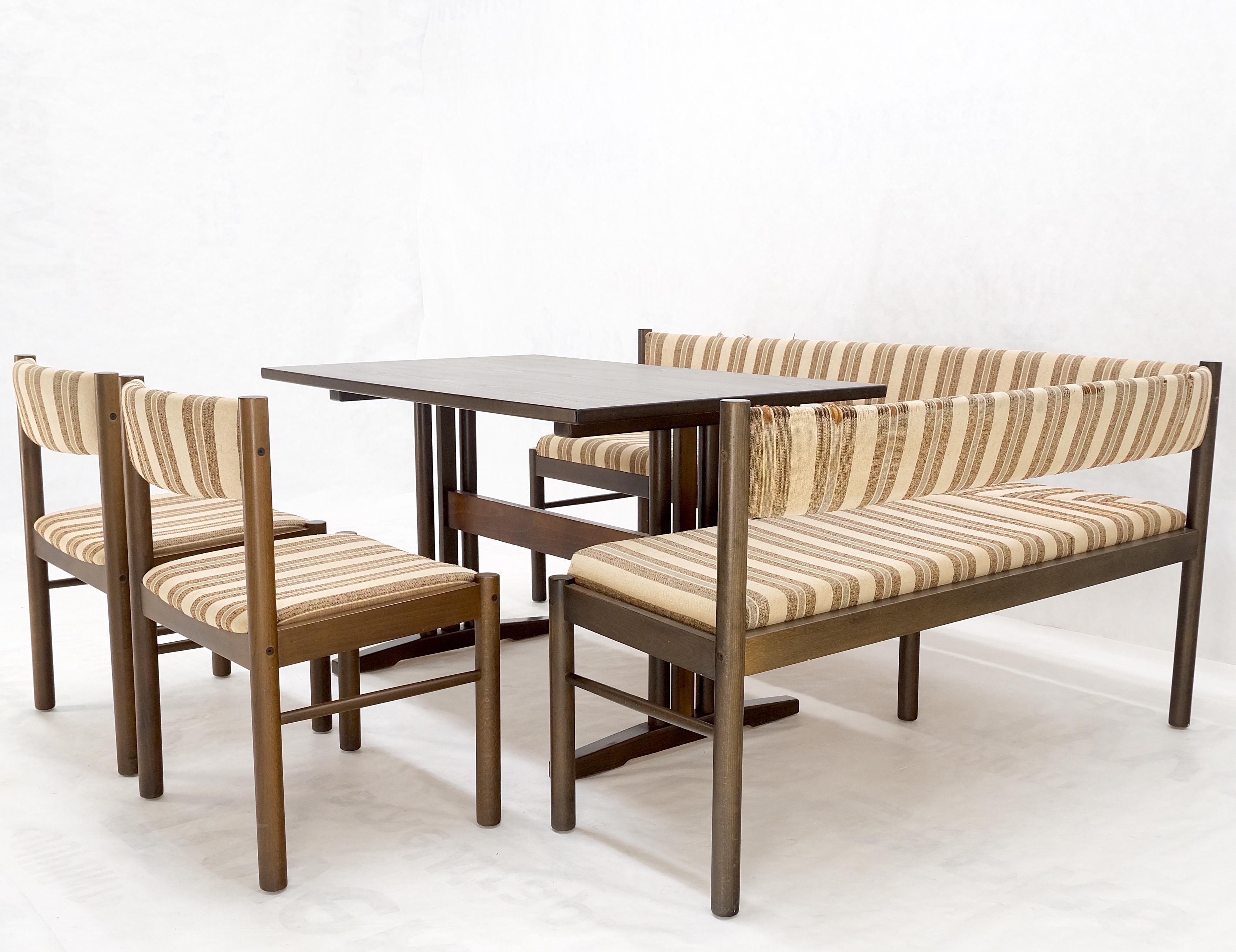 Bancs en forme de L danois Mid Century Modern Chairs Table de cuisine Dinette Set  en vente 6