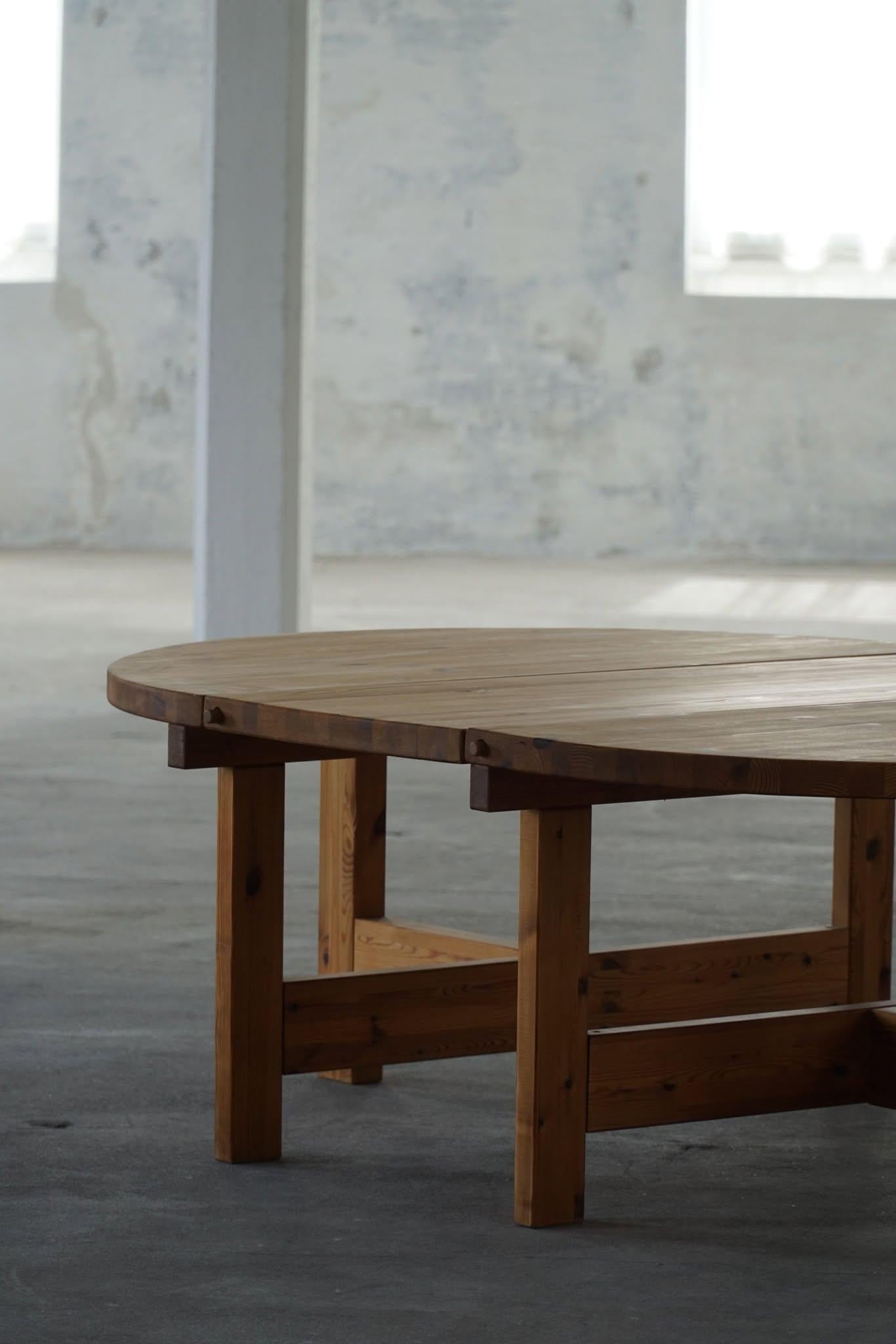 Grande table de salle à manger danoise moderne du milieu du siècle en pin, Tage Poulsen, 1970 en vente 3