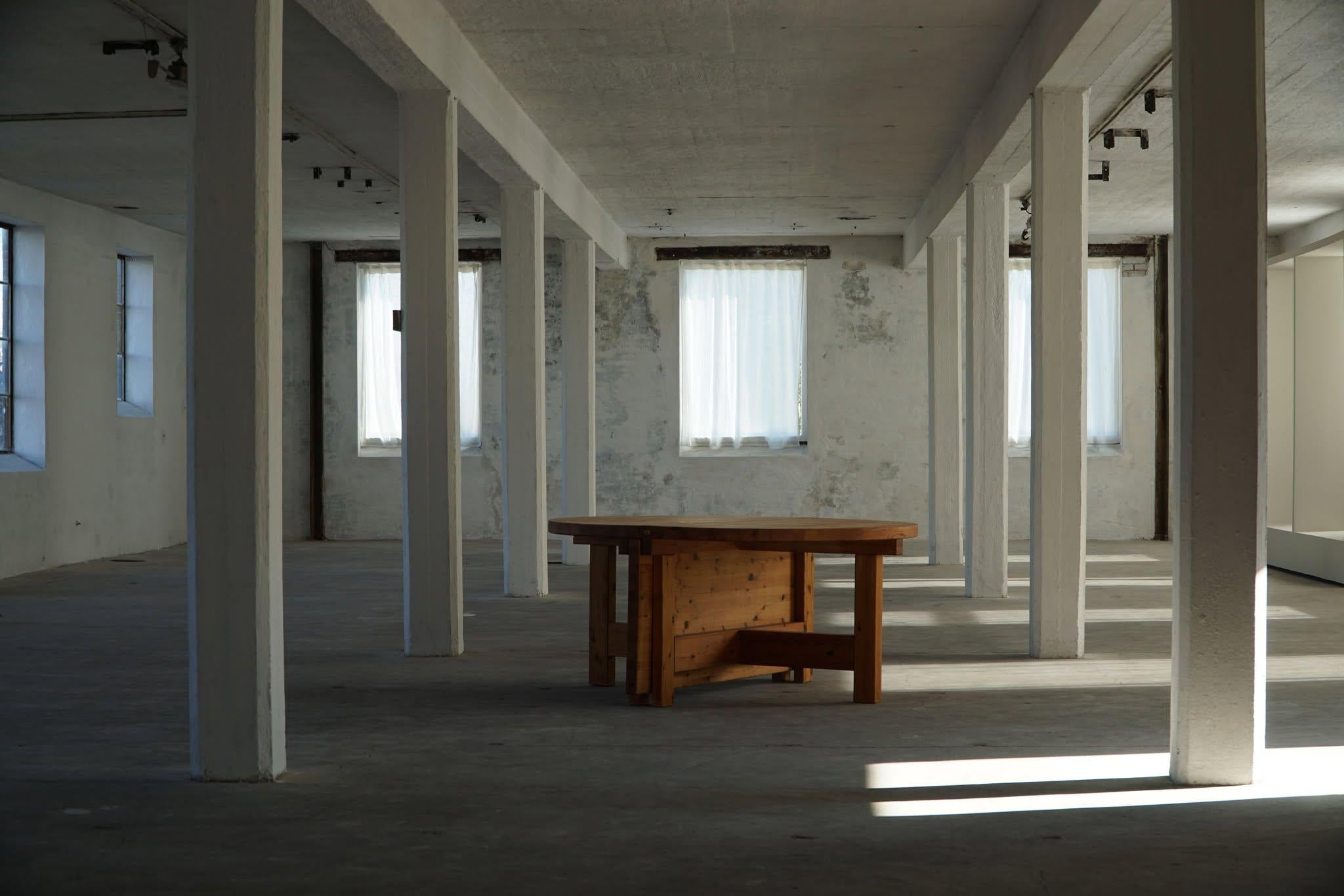 Grande table de salle à manger danoise moderne du milieu du siècle en pin, Tage Poulsen, 1970 en vente 11