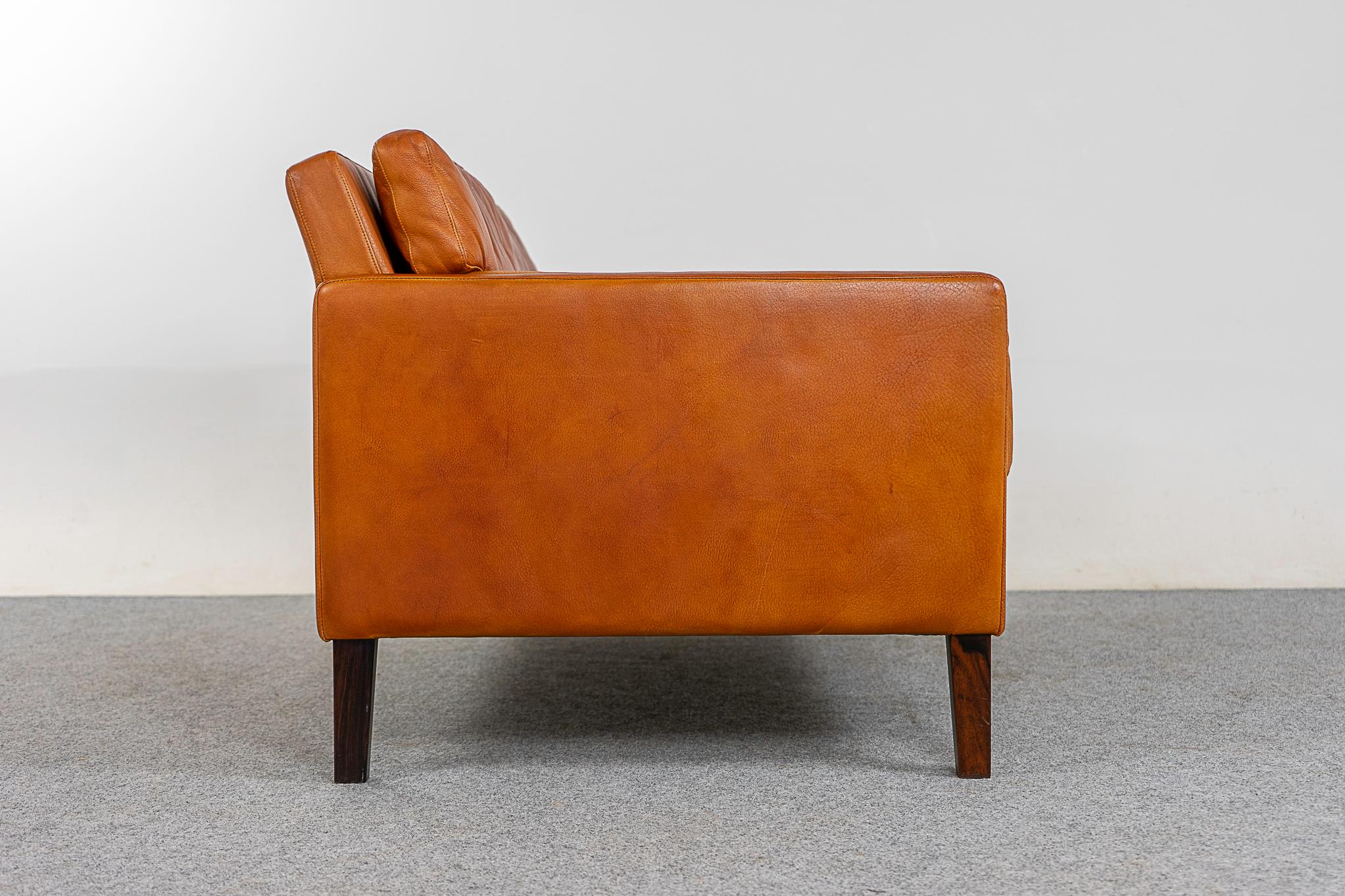 Danish Mid-Century Modern Leather Loveseat  4