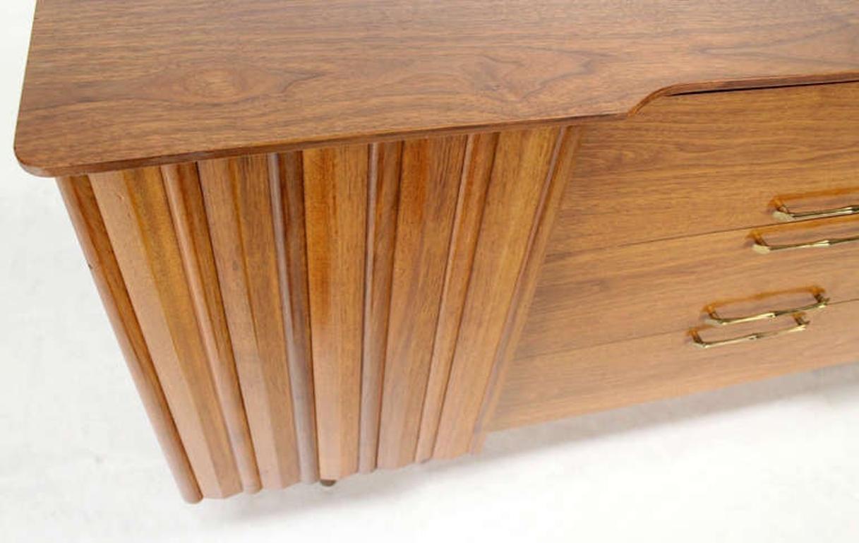 Danish Mid Century Modern Long Walnut Dresser Super Clean 3 Drawers Two Doors For Sale 2