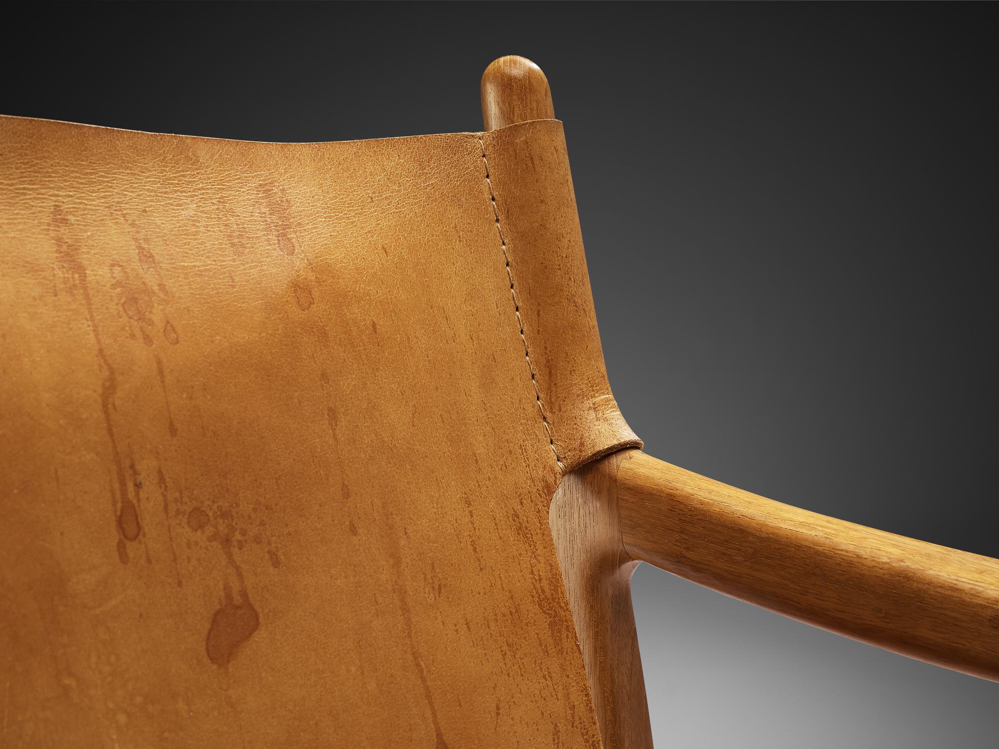 Dänischer Mid-Century Modern-Loungesessel aus Teakholz und cognacfarbenem Leder im Zustand „Gut“ im Angebot in Waalwijk, NL