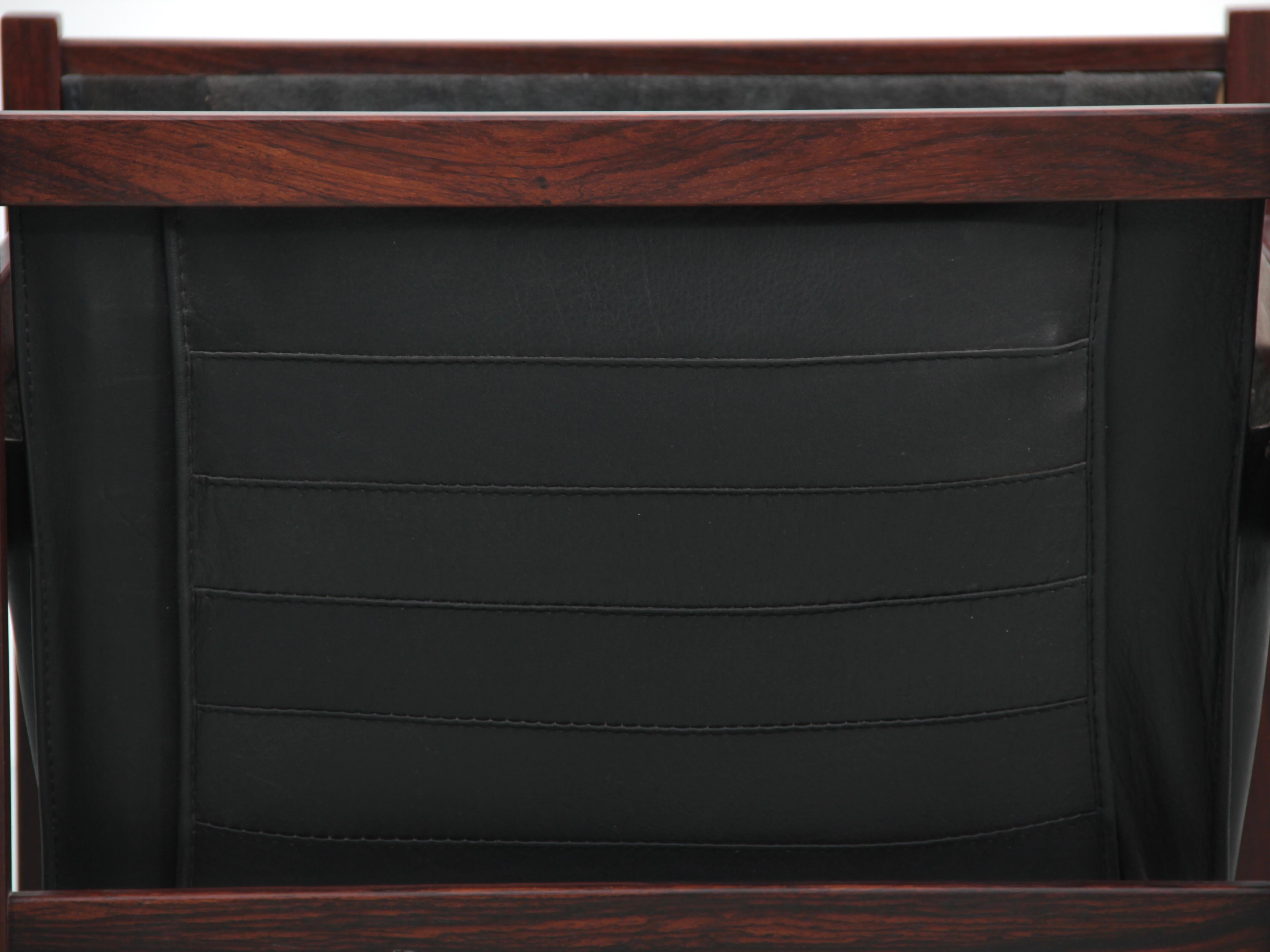 Leather Danish mid-century modern magazine holder in rio rosewood For Sale