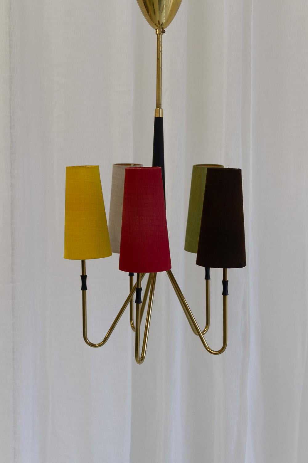 Mid-Century Modern Lustre danois en laiton multicolore The Moderns, années 1950 en vente