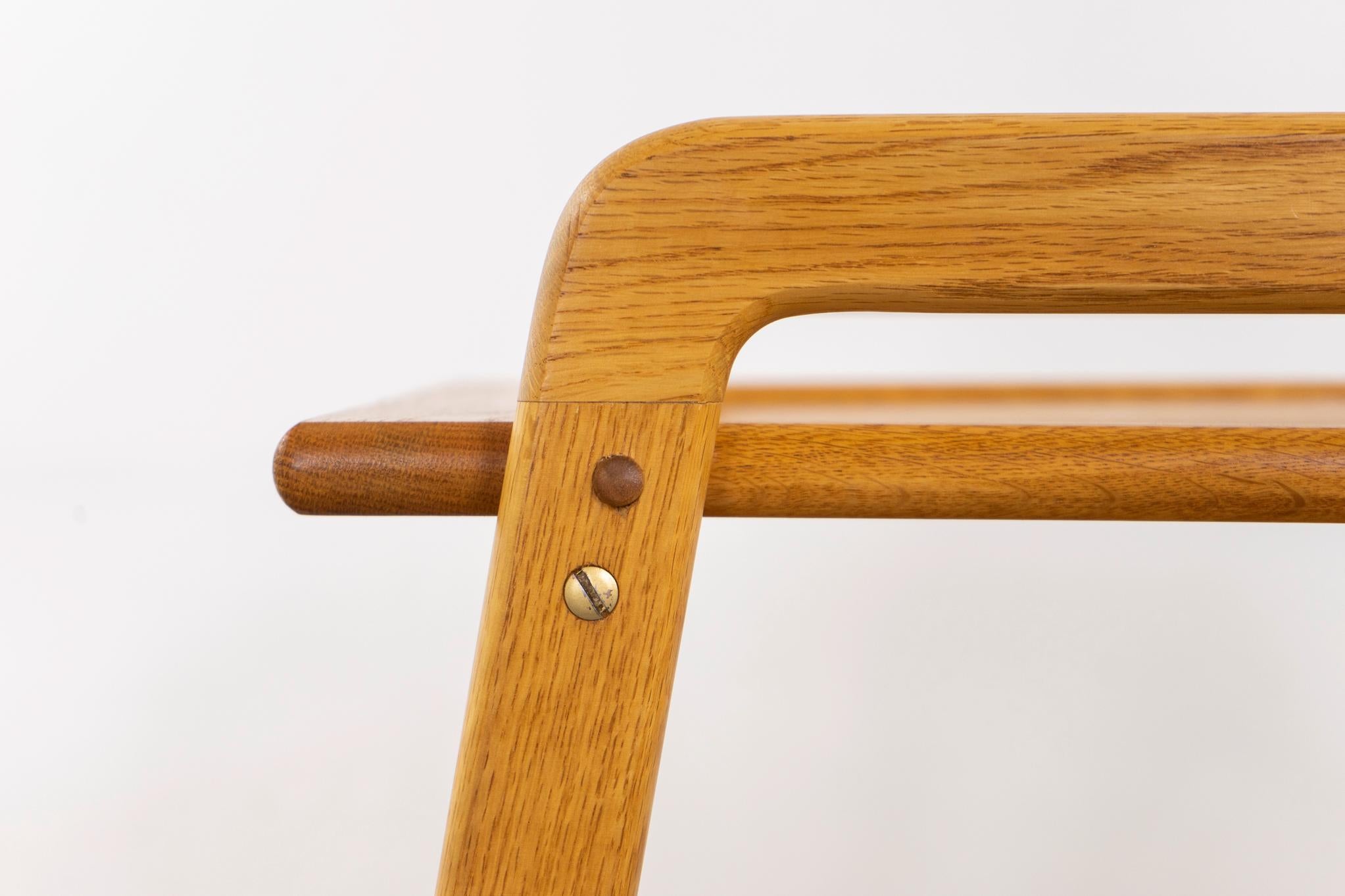 Scandinave moderne Danish Mid-Century Modern Oak Bar Cart en vente