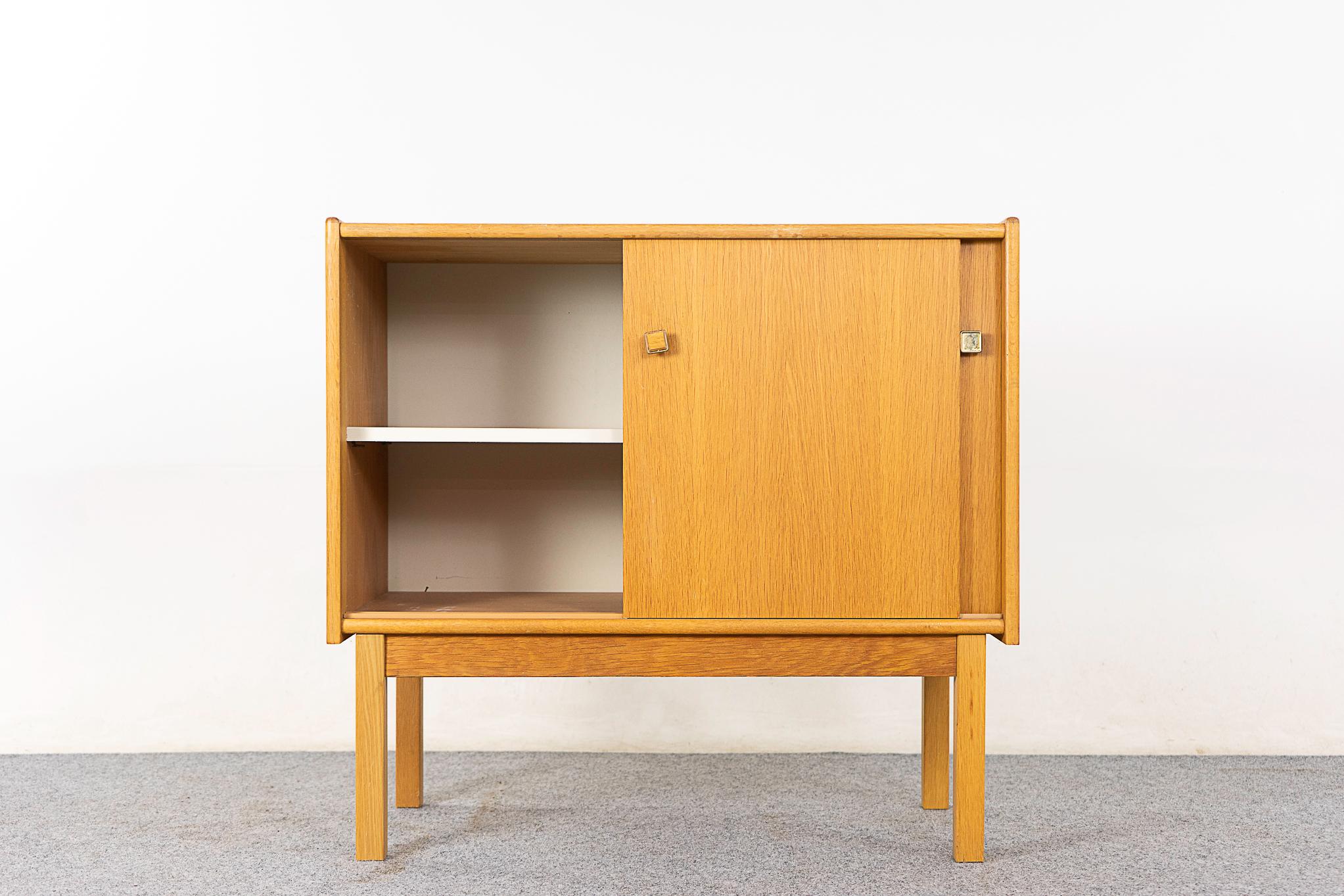 Scandinavian Modern Danish Mid-Century Modern Oak Cabinet For Sale