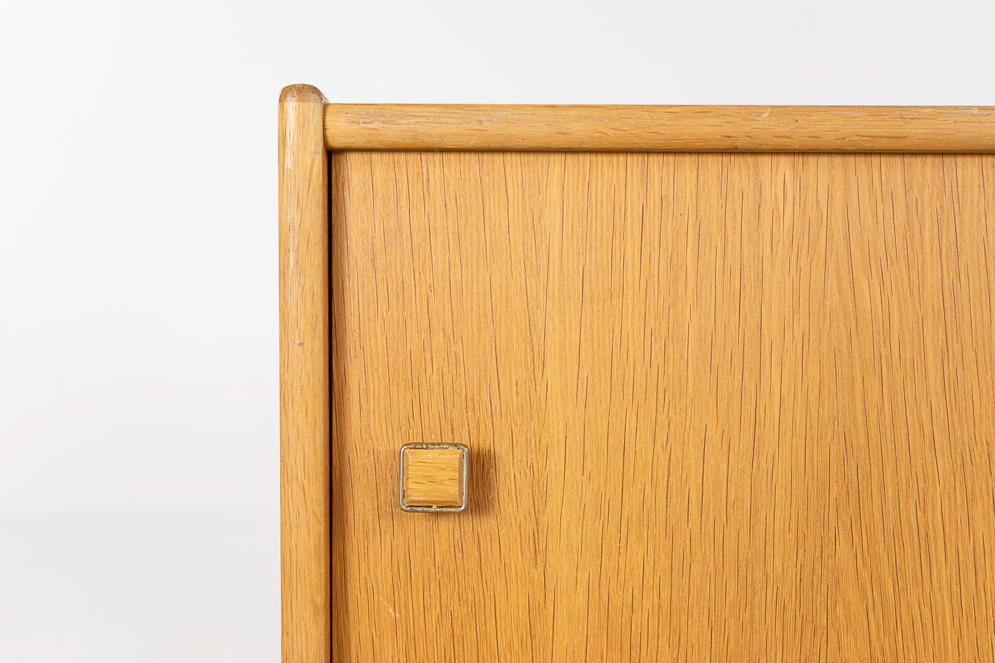 Mid-20th Century Danish Mid-Century Modern Oak Cabinet For Sale