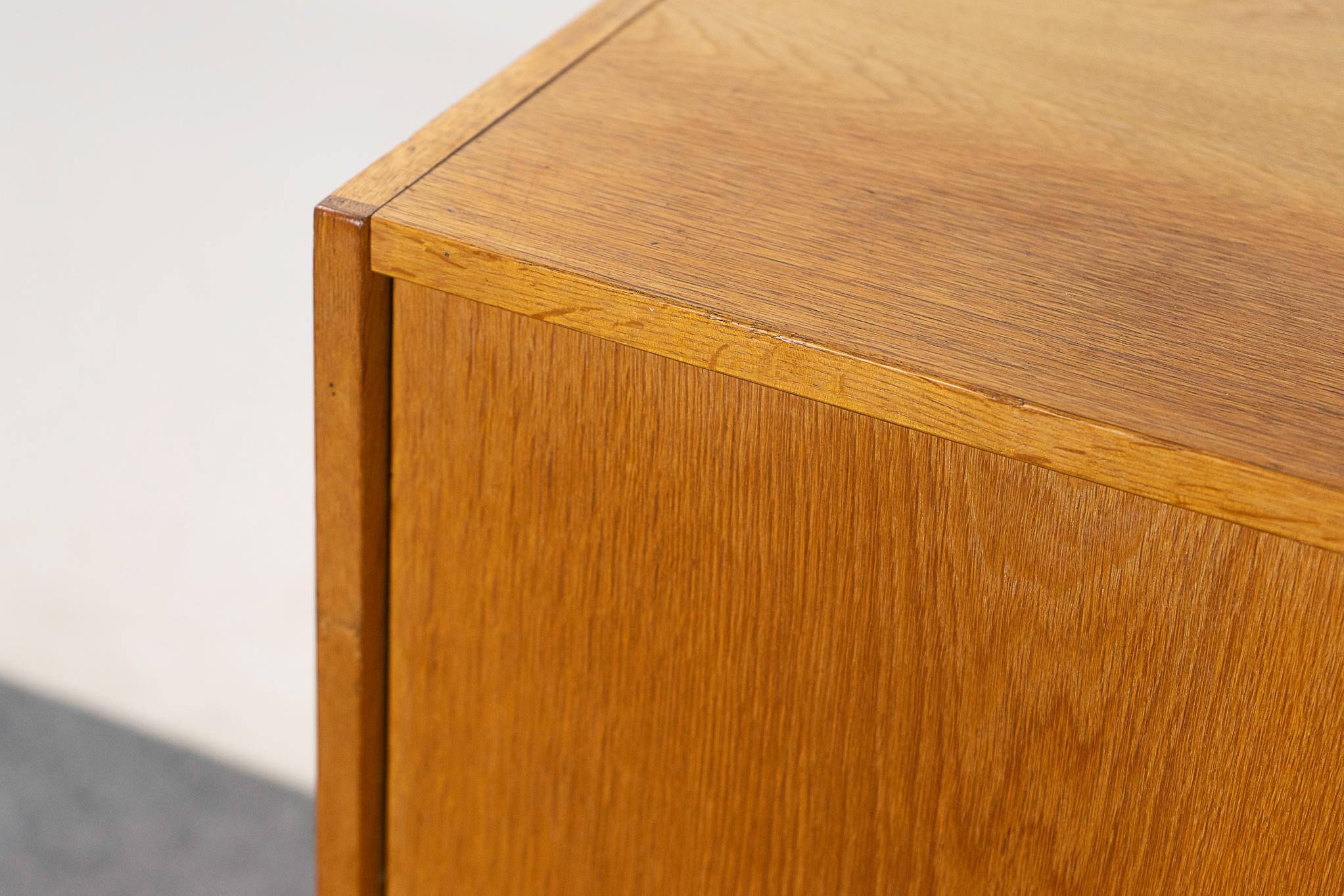 Danish Mid-Century Modern Oak Cabinet For Sale 1