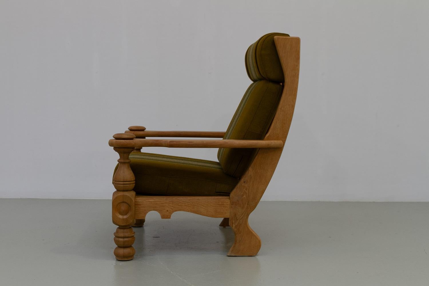 Danish Mid-Century Modern Oak High Back Lounge Chair in Kjærnulf Style, 1960s. For Sale 6