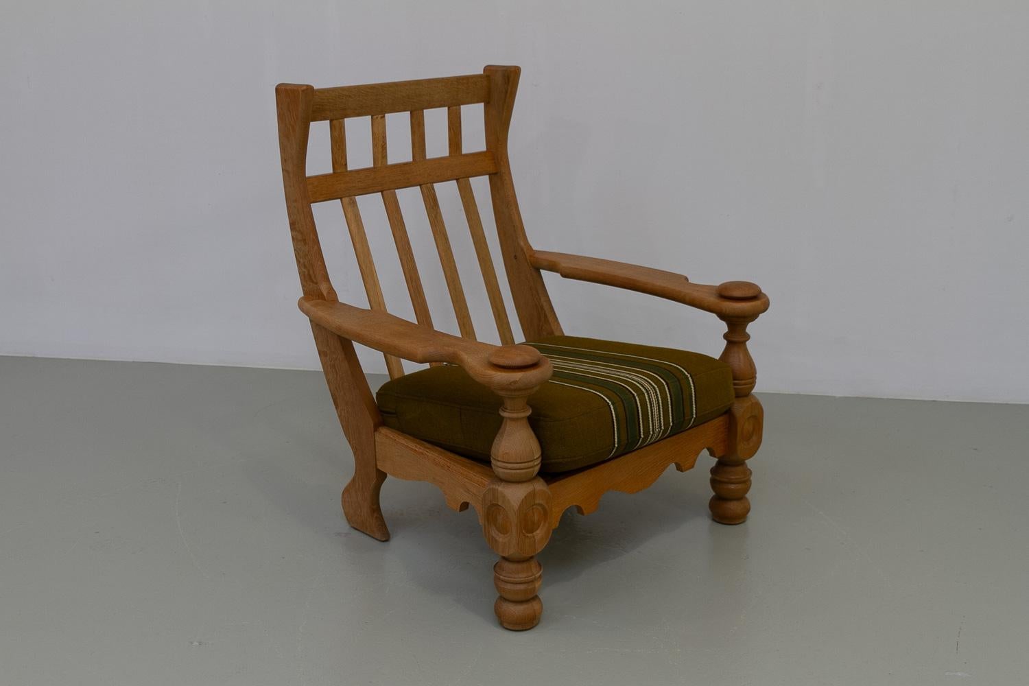 Danish Mid-Century Modern Oak High Back Lounge Chair in Kjærnulf Style, 1960s. For Sale 13