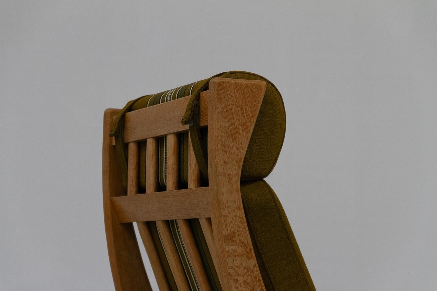 Danish Mid-Century Modern Oak High Back Lounge Chair in Kjærnulf Style, 1960s. In Good Condition For Sale In Asaa, DK