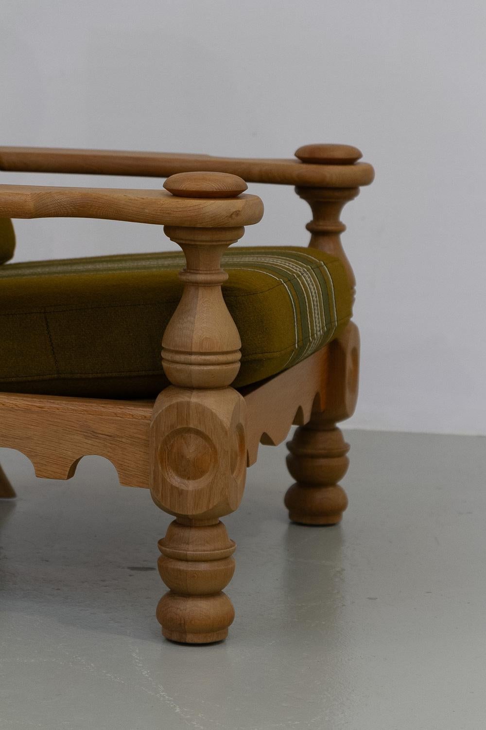 Danish Mid-Century Modern Oak High Back Lounge Chair in Kjærnulf Style, 1960s. For Sale 2