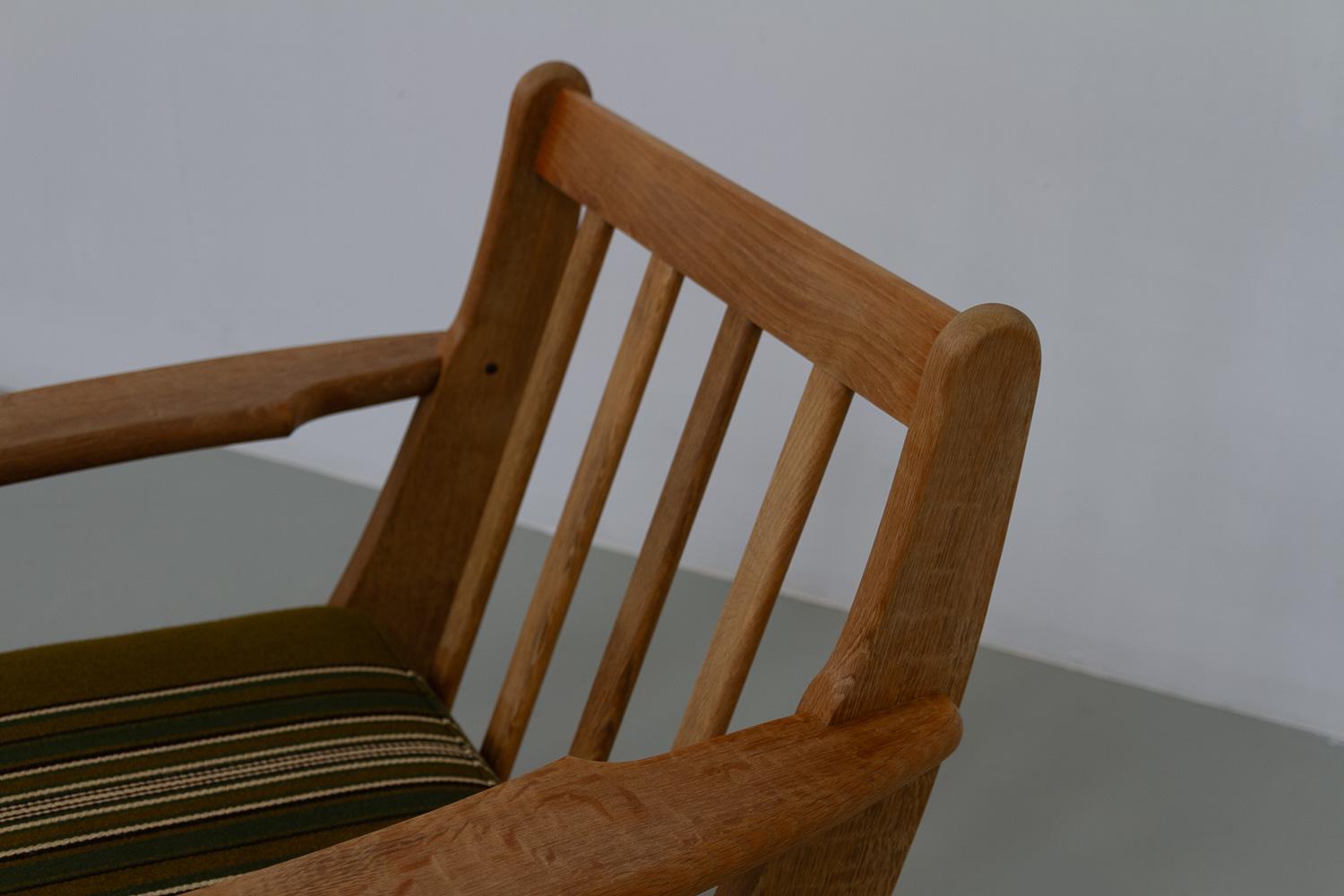 Danish Mid-Century Modern Oak Lounge Chair in Kjærnulf Style, 1960s. For Sale 14