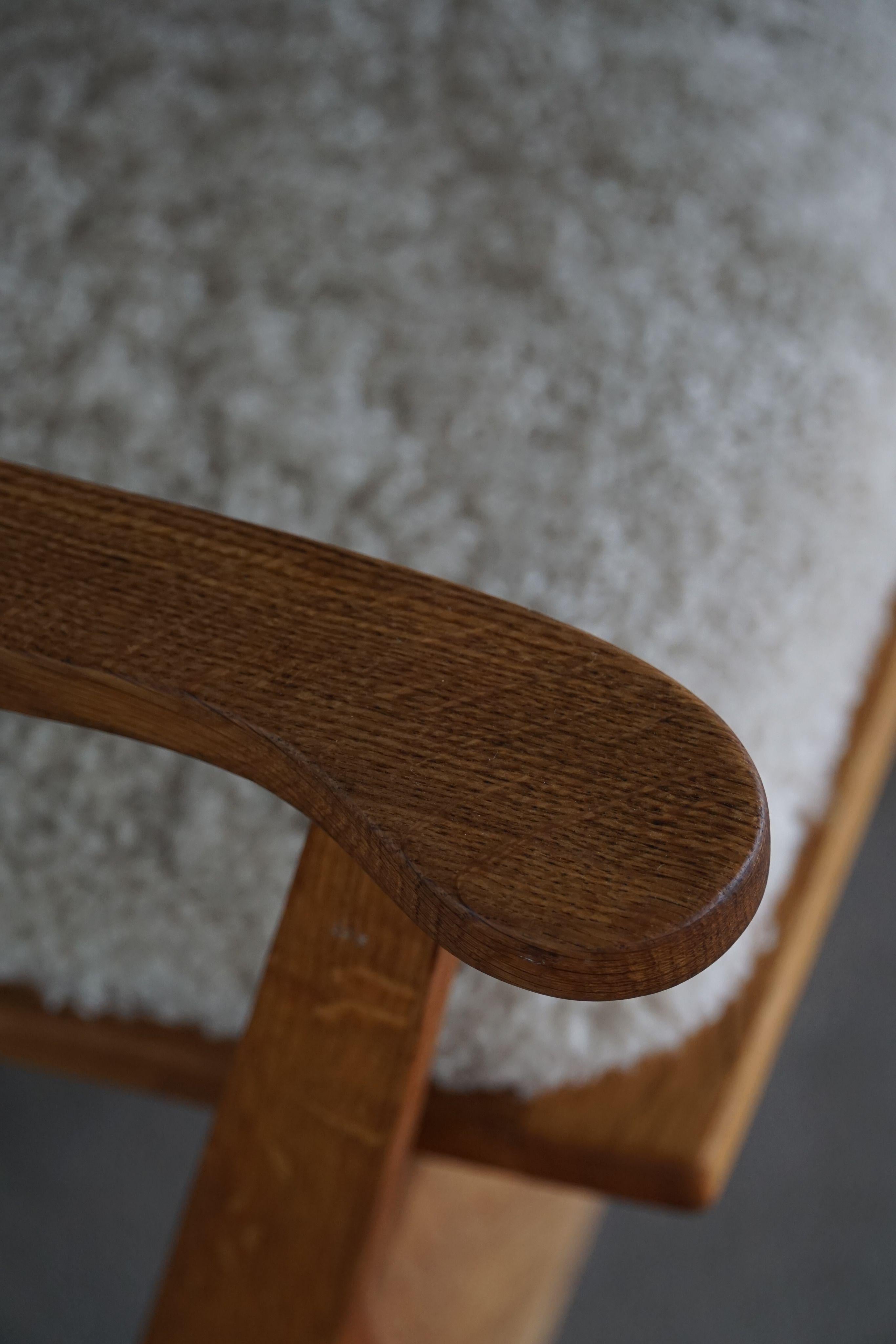 Sedia a dondolo danese del Mid Century Modern, Oak, rivestita in lana d'agnello, anni '50 in vendita 7