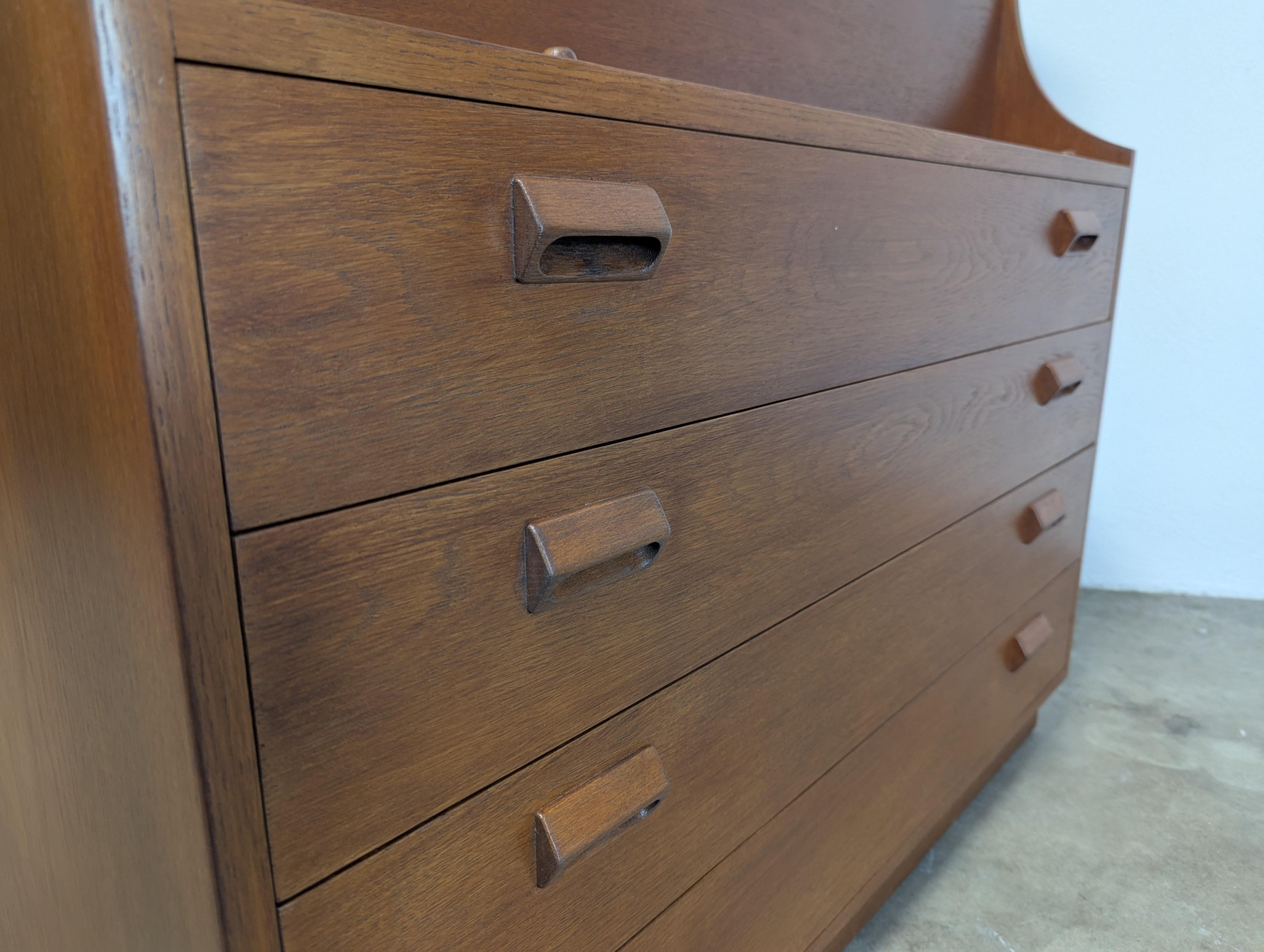 Danish Mid Century Modern Oak Secretary Desk by Borge Mogensen for Søborg Møbler For Sale 7