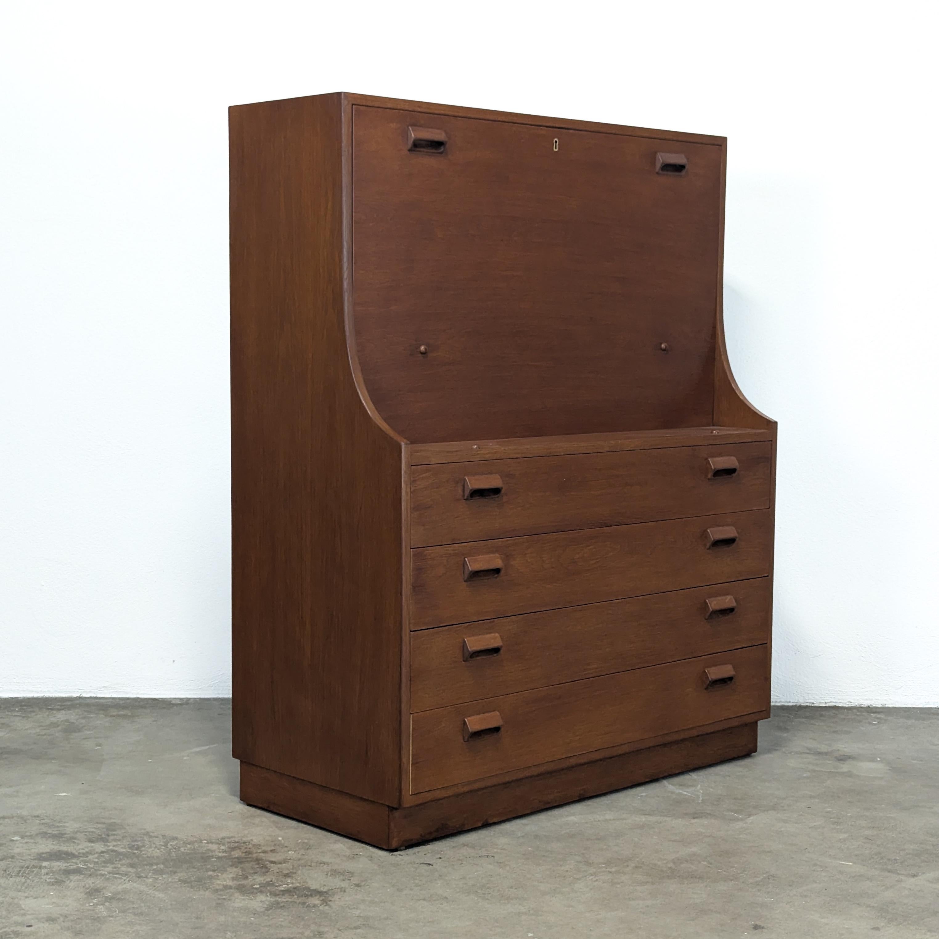 Mid-Century Modern Danish Mid Century Modern Oak Secretary Desk by Borge Mogensen for Søborg Møbler For Sale