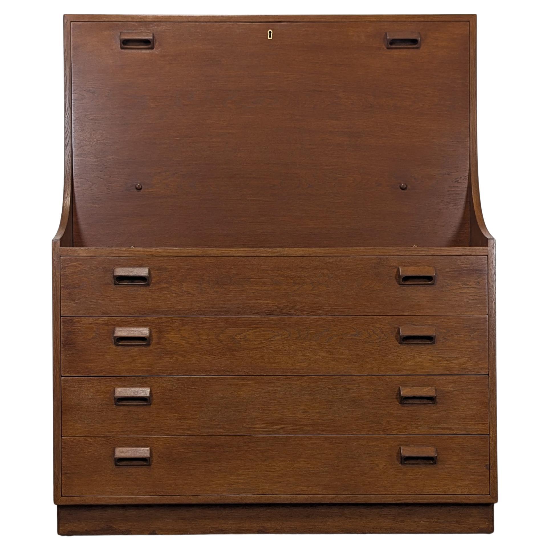 Danish Mid Century Modern Oak Secretary Desk by Borge Mogensen for Søborg Møbler For Sale